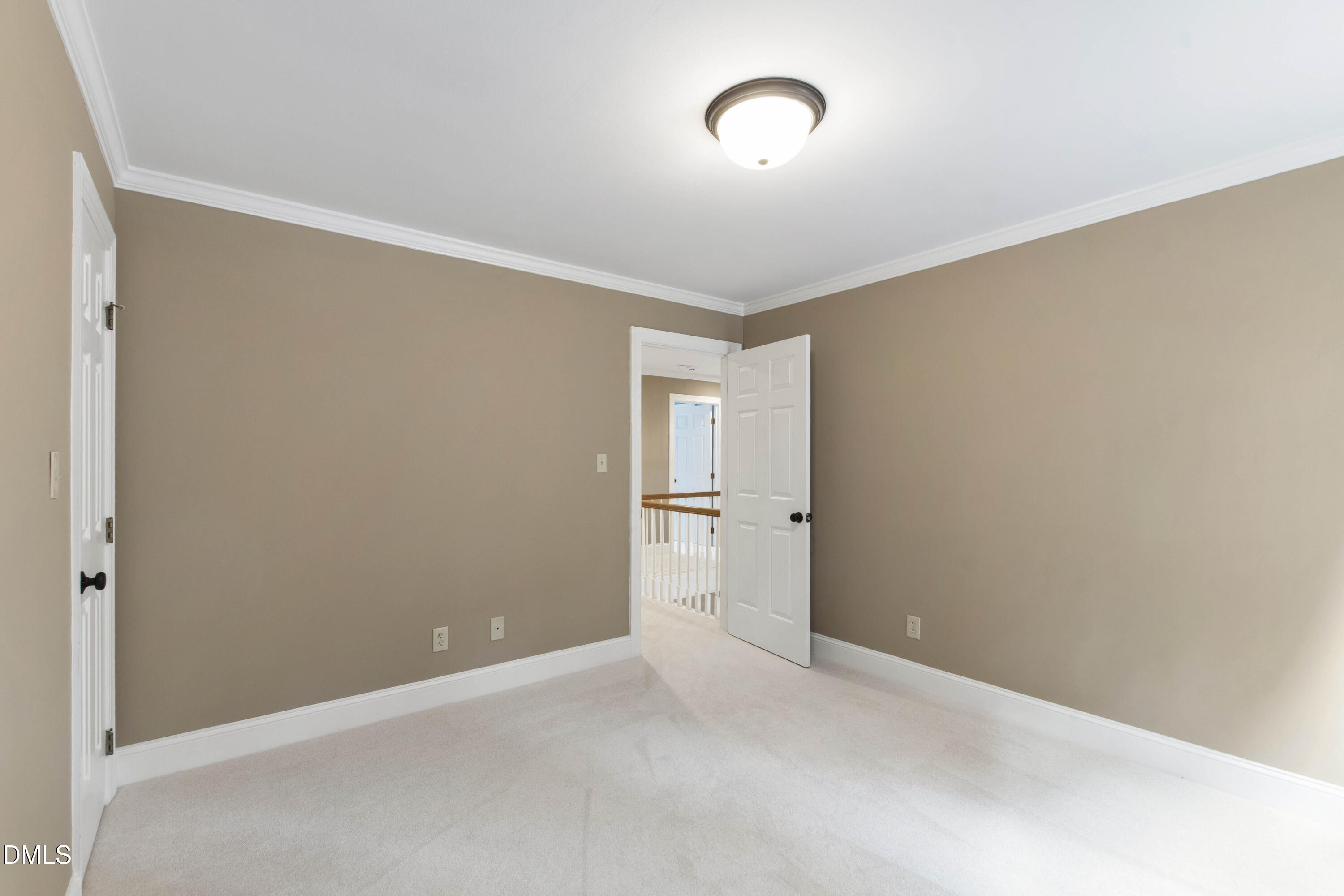 105 Charlemagne Court