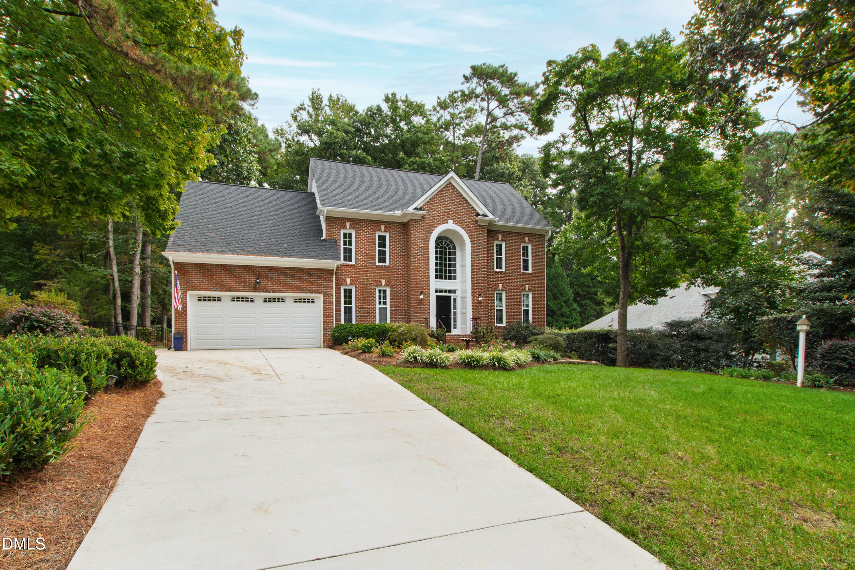 105 Charlemagne Court