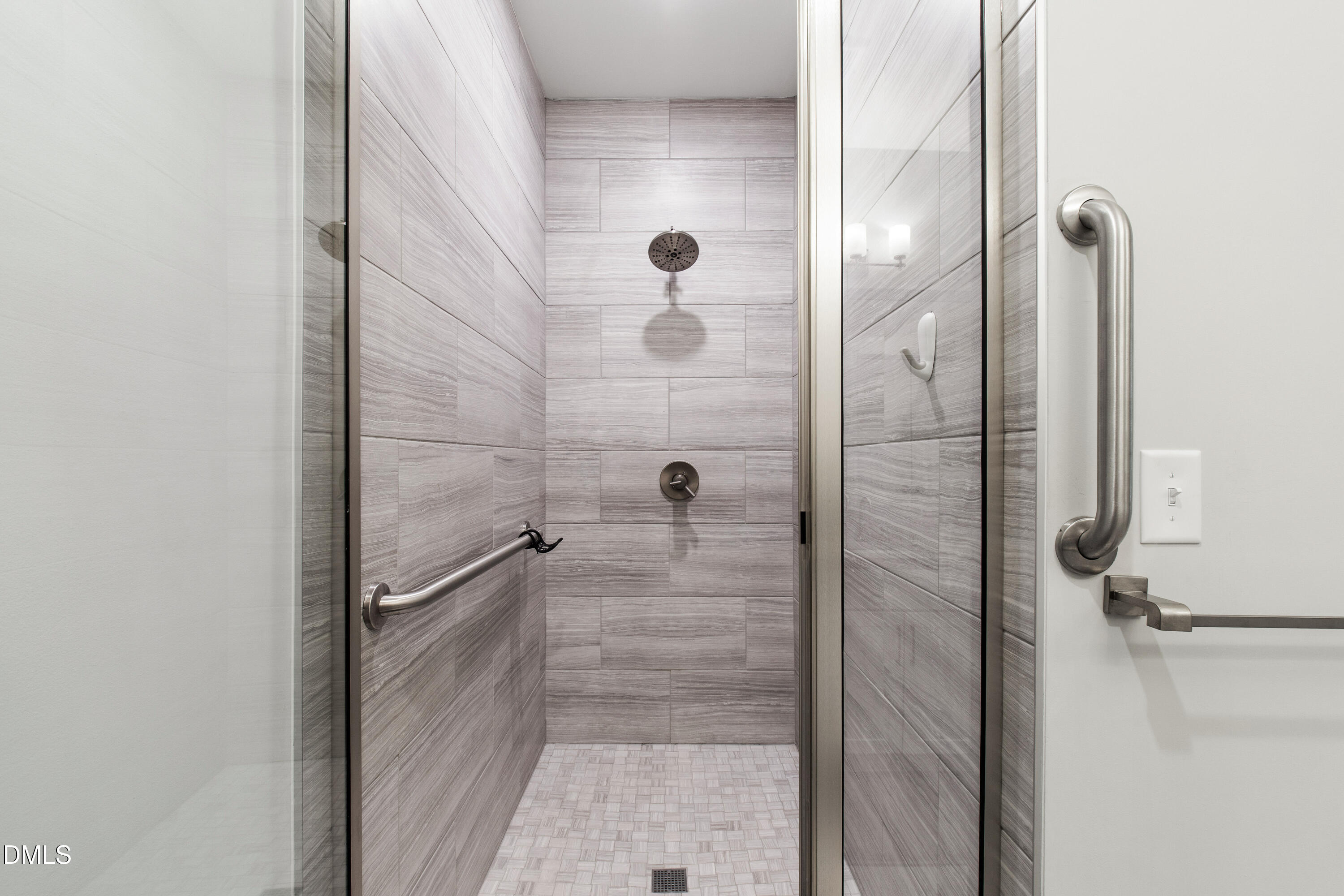 105 Chatham Walk Lane # 204