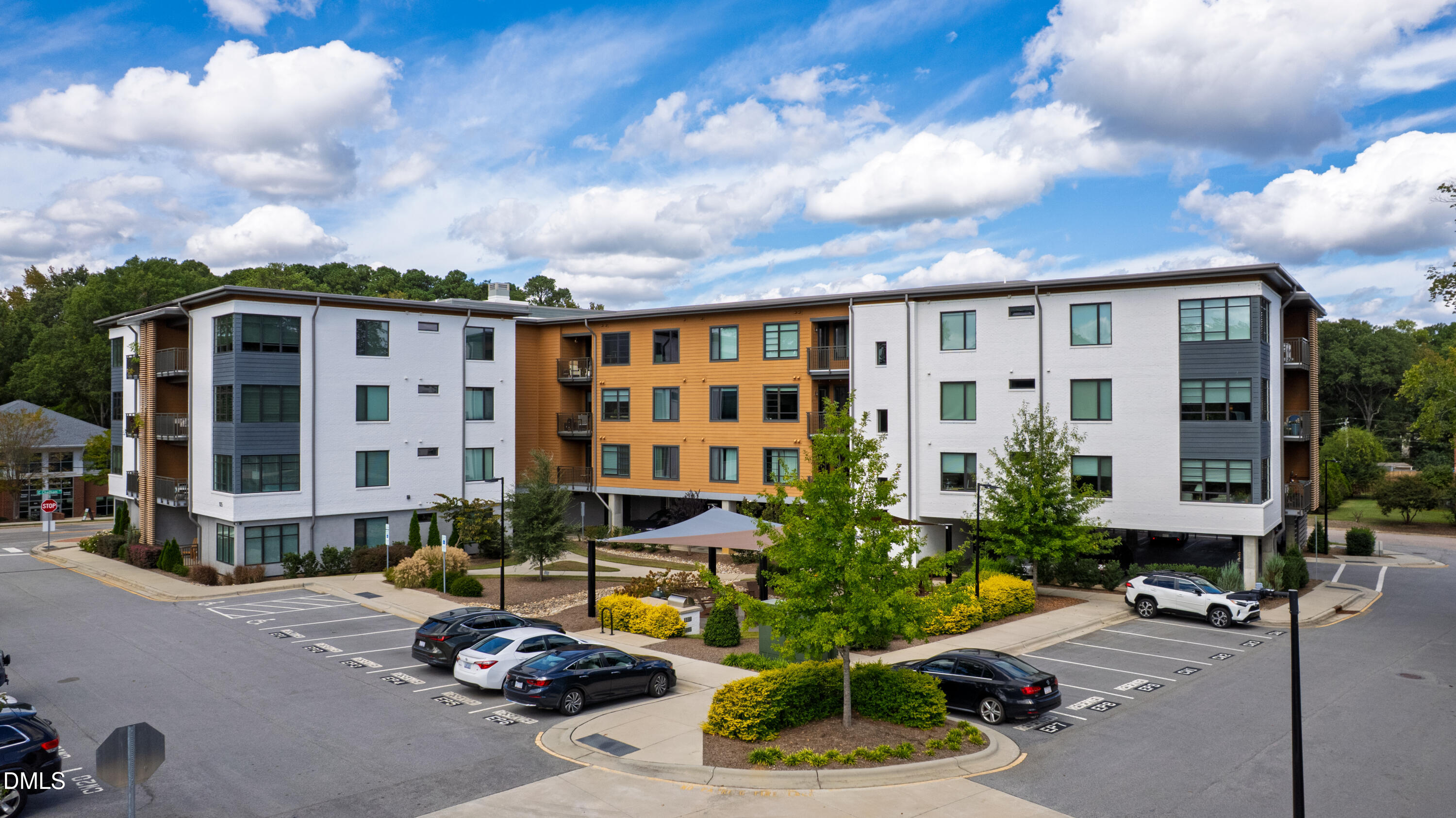 105 Chatham Walk Lane # 204