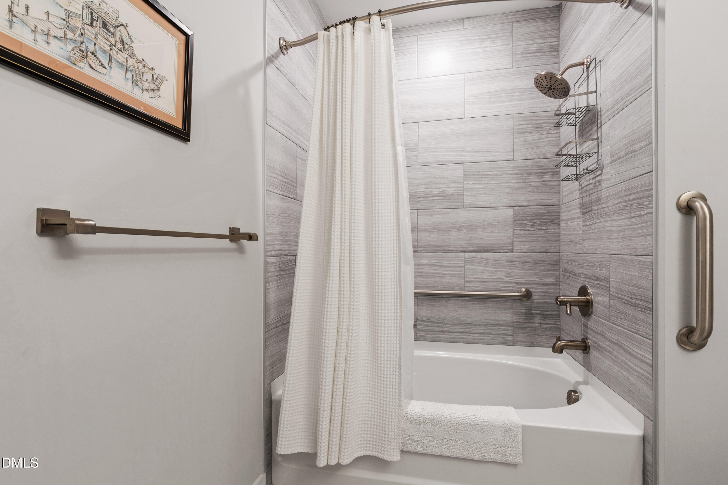 105 Chatham Walk Lane # 204