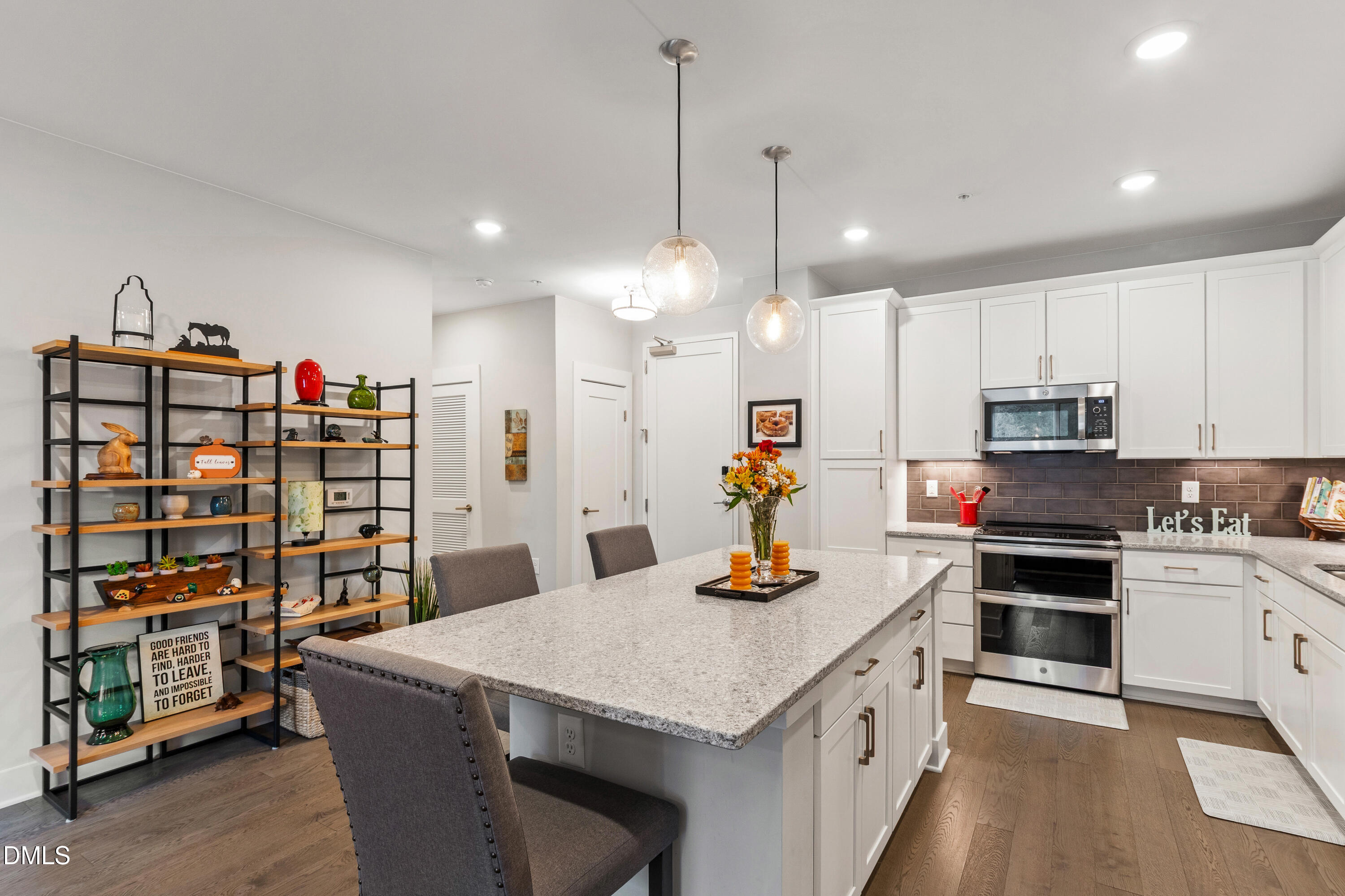 105 Chatham Walk Lane # 204