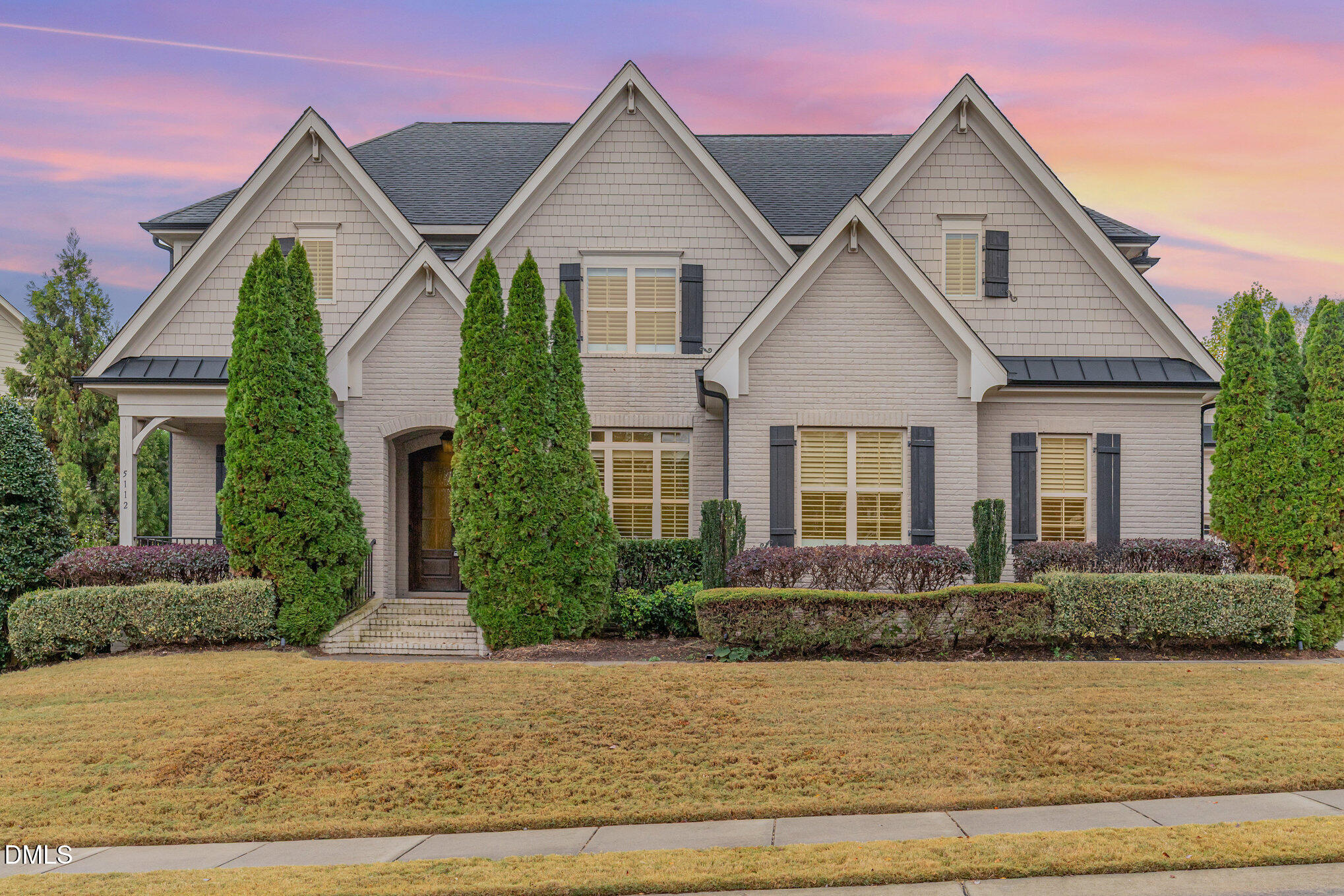 5112 Pomfret Point
