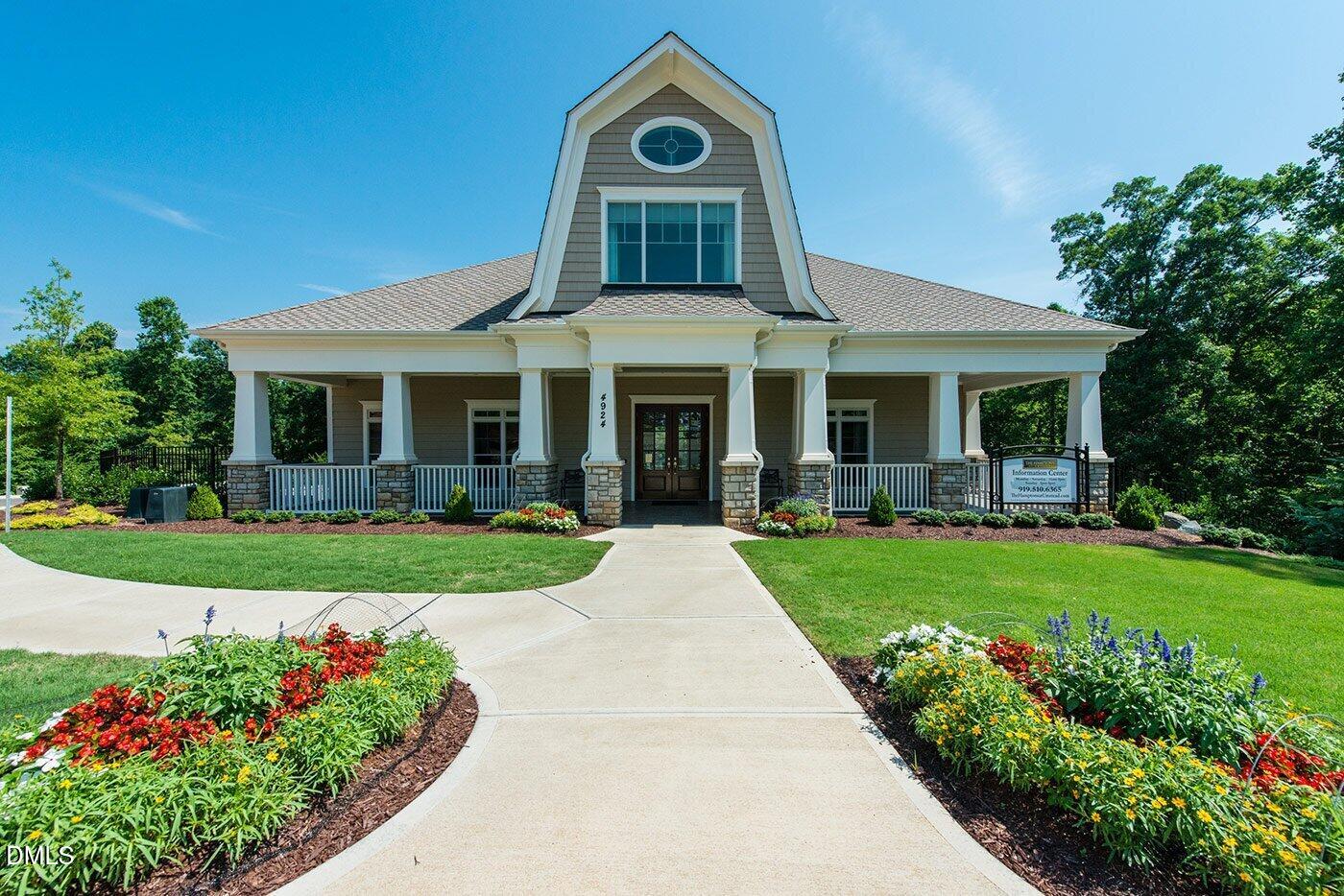 5112 Pomfret Point