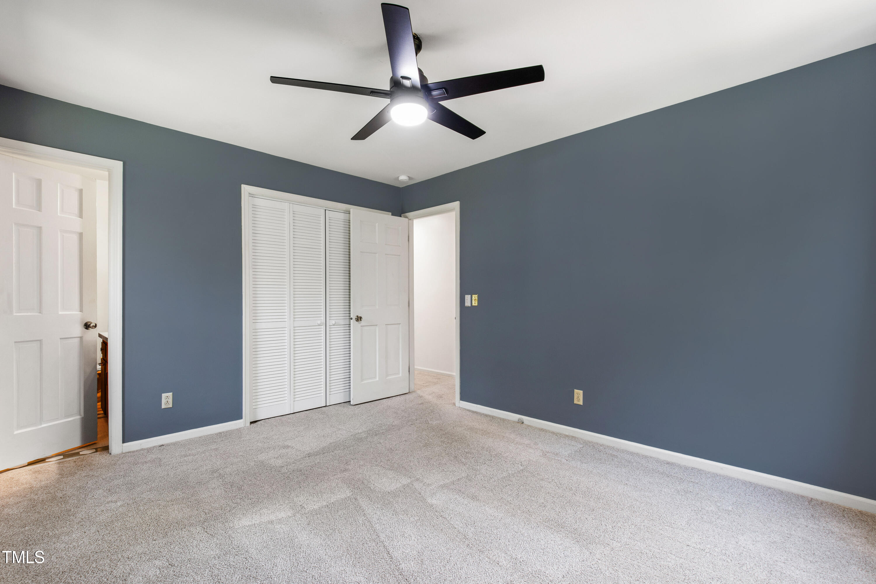 4606 Greenbrier Road