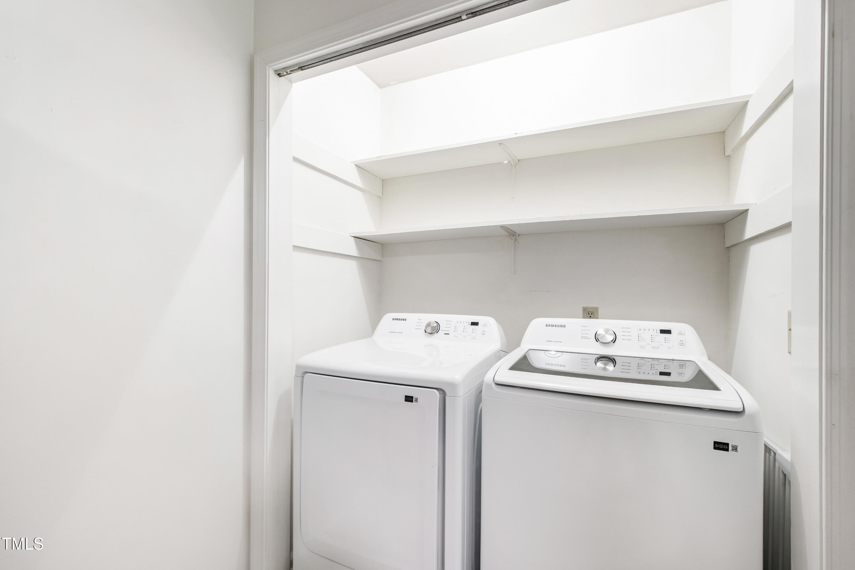 4606 Greenbrier Road