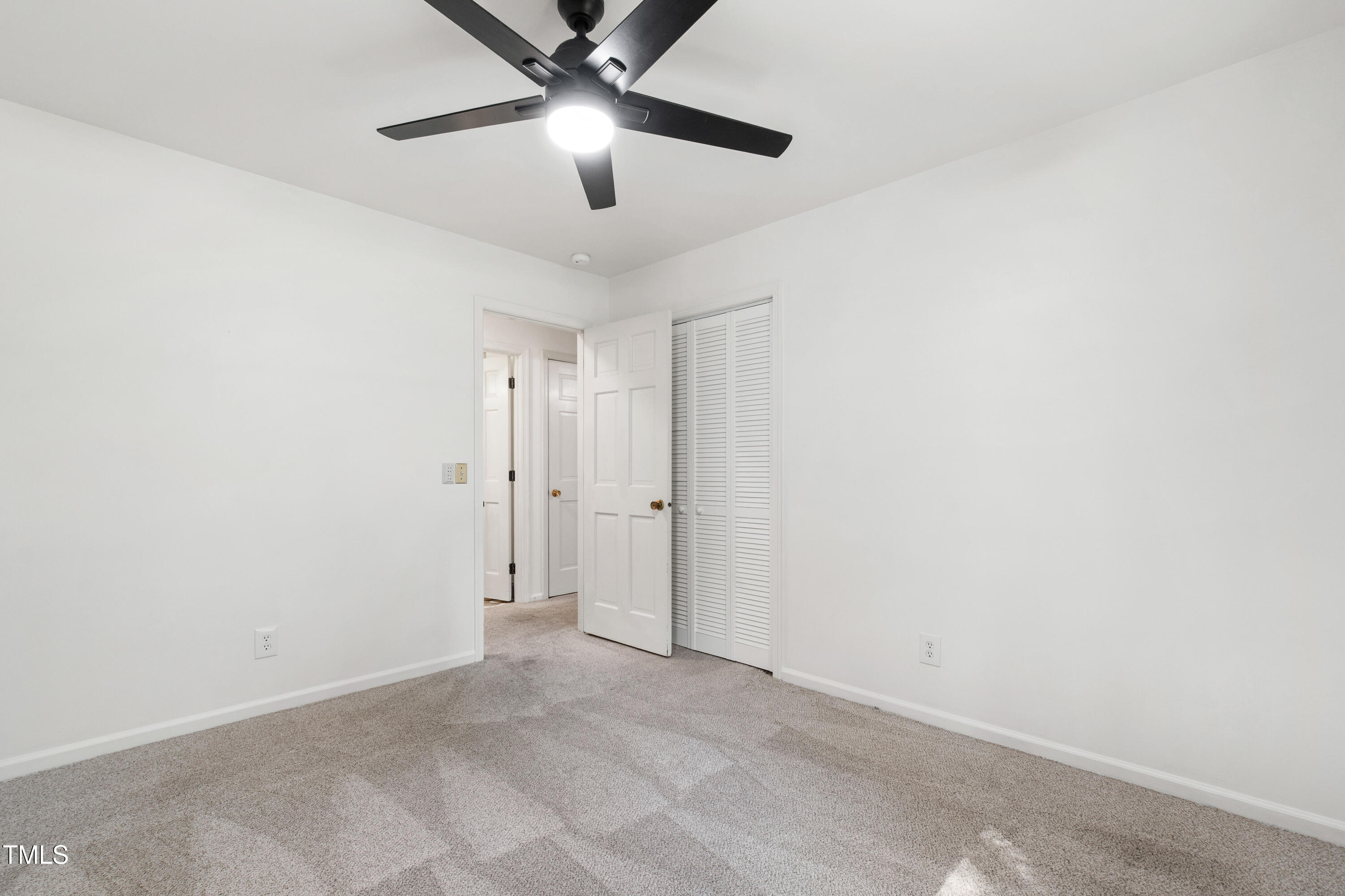 4606 Greenbrier Road