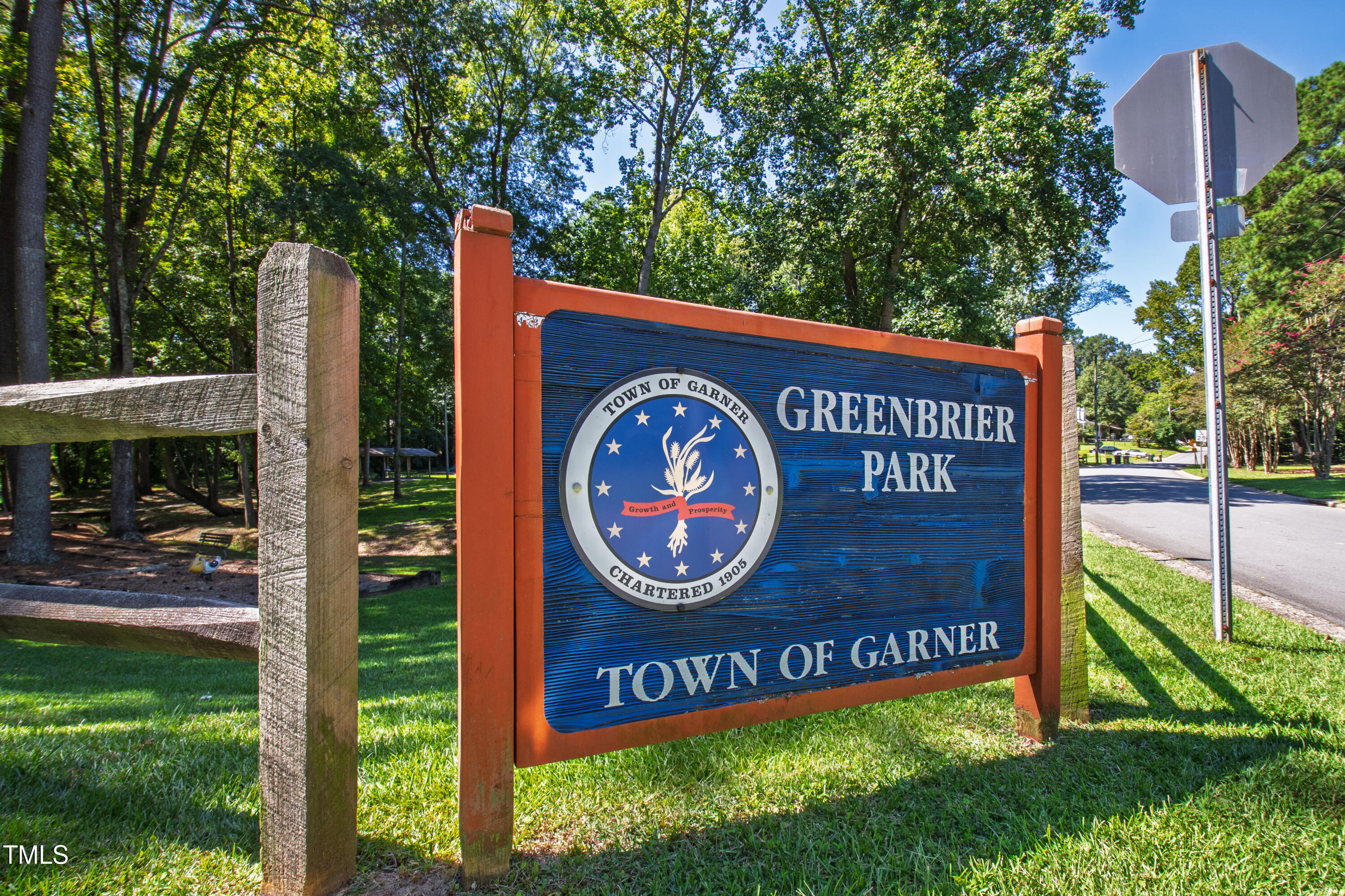 4606 Greenbrier Road