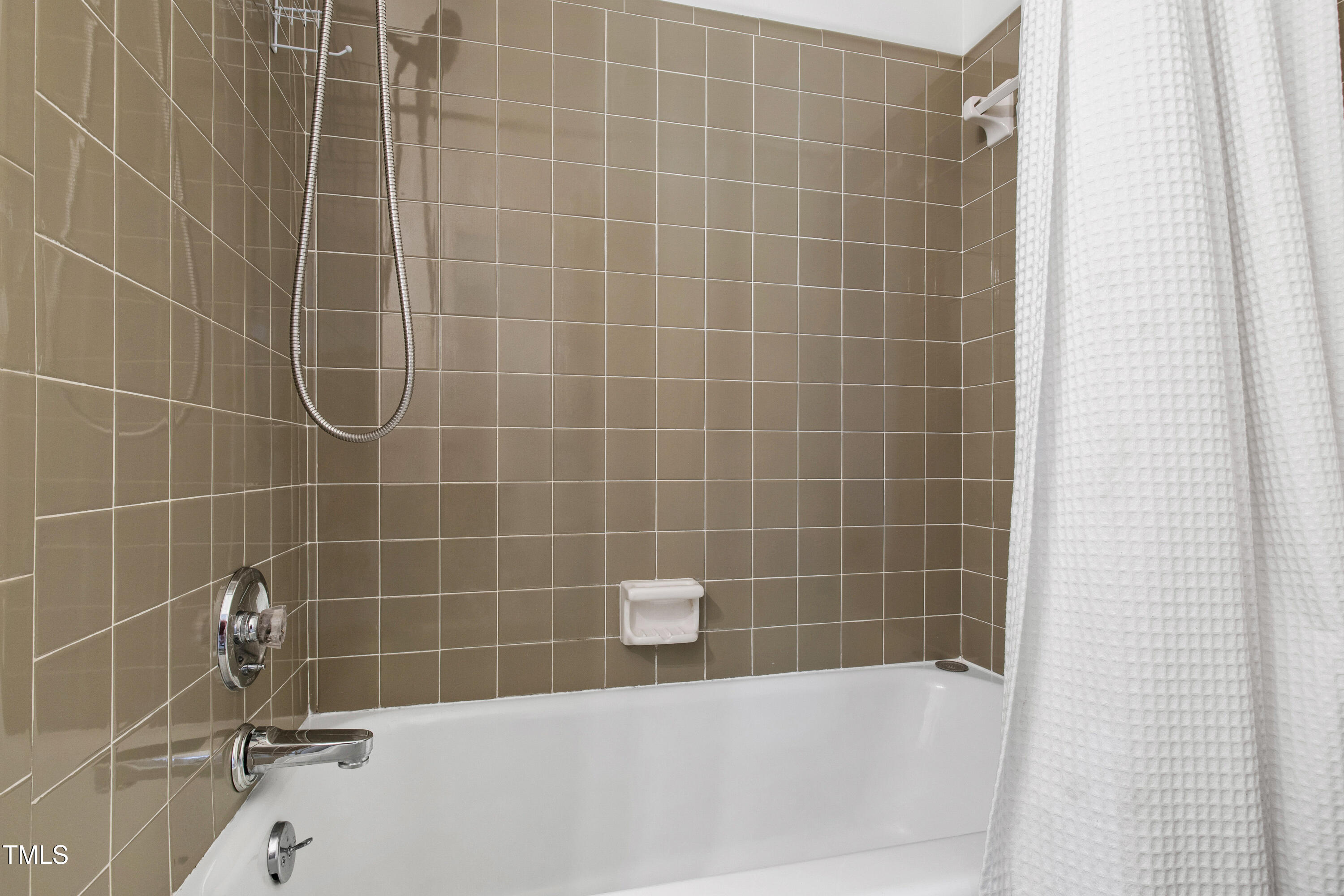 4606 Greenbrier Road