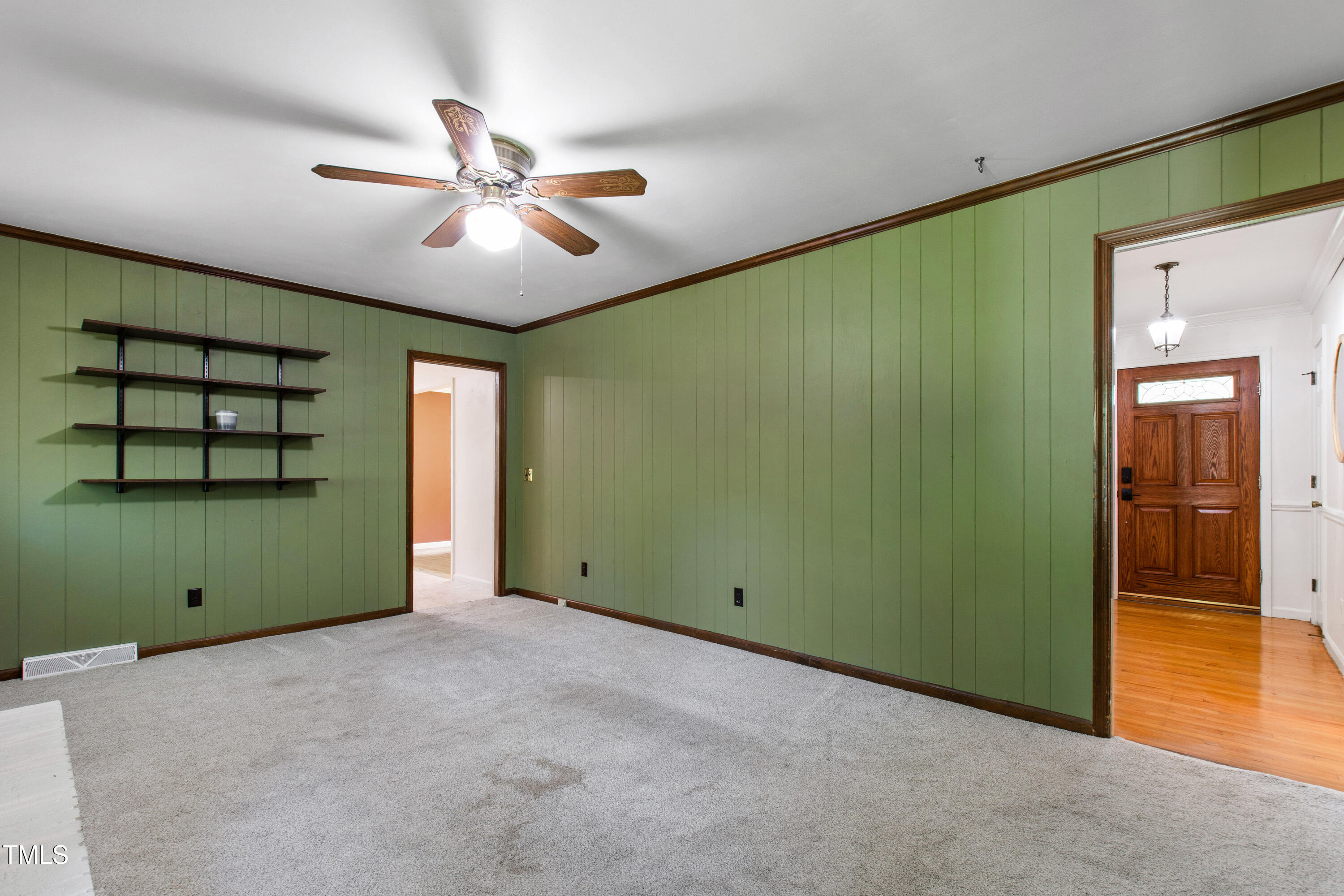 4606 Greenbrier Road