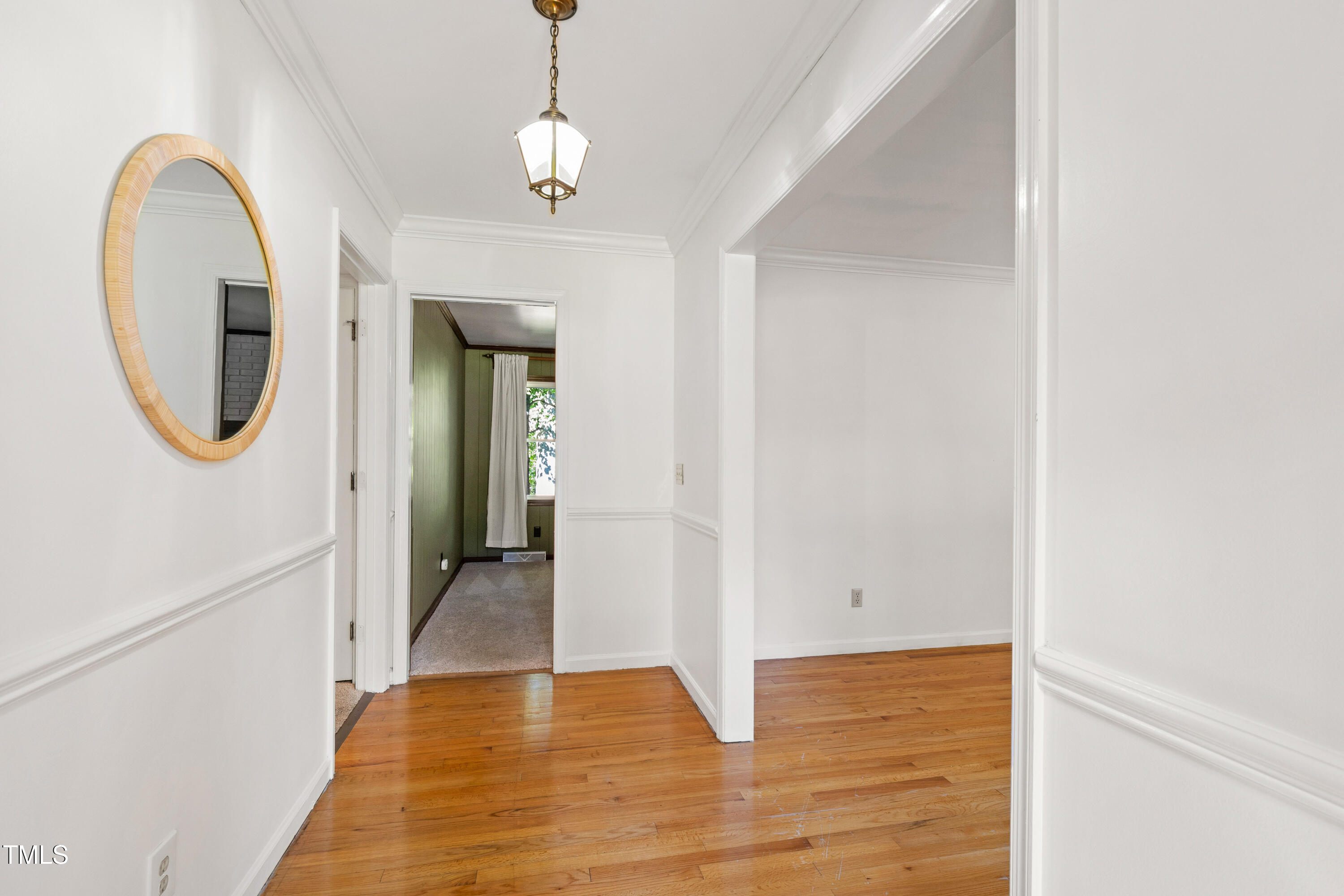 4606 Greenbrier Road
