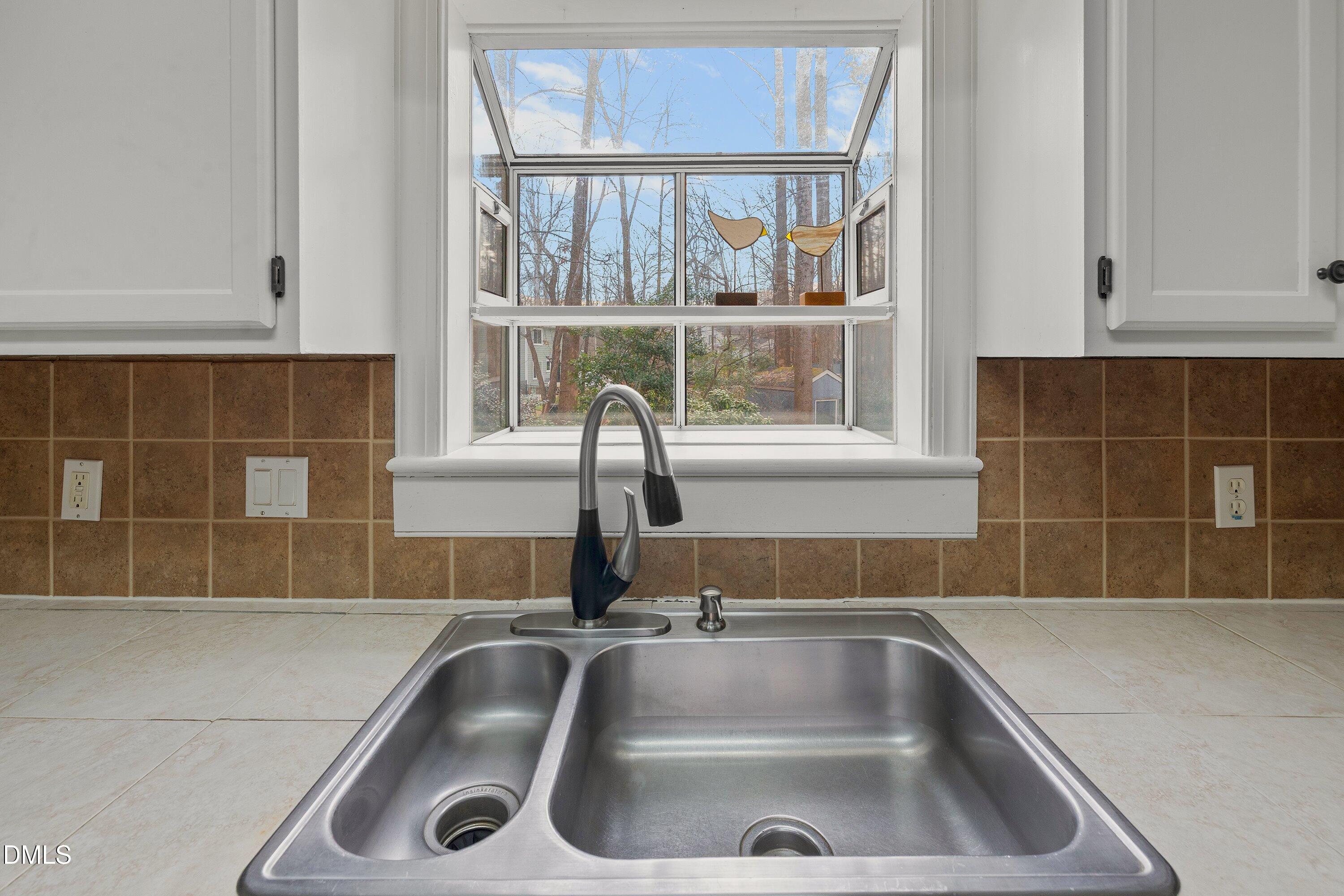 303 Trappers Run Drive