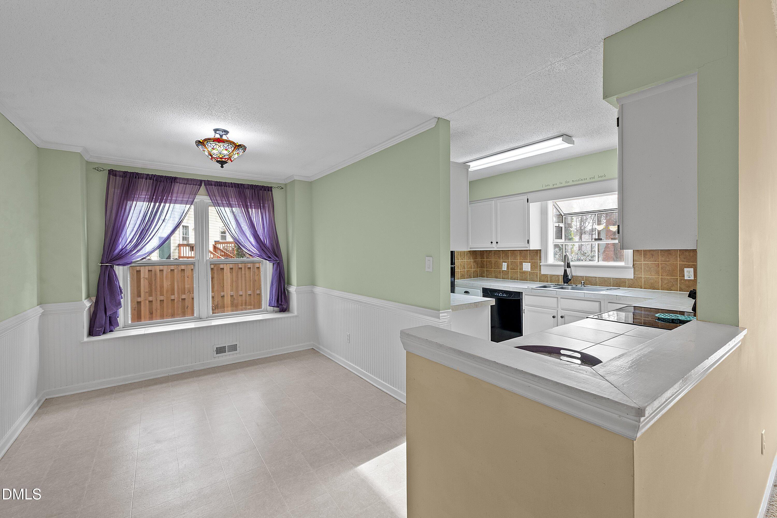 303 Trappers Run Drive