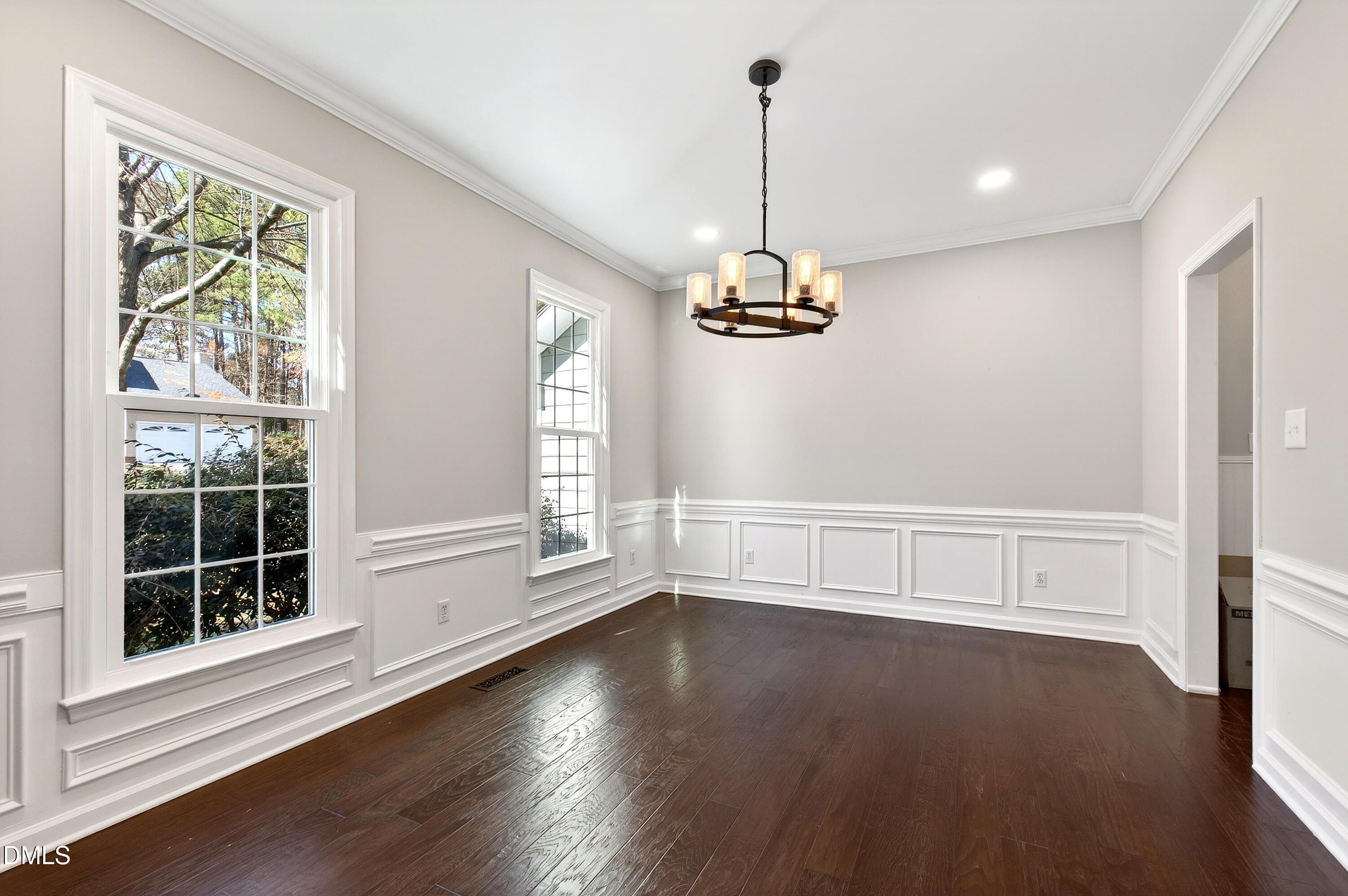 502 Heathridge Lane