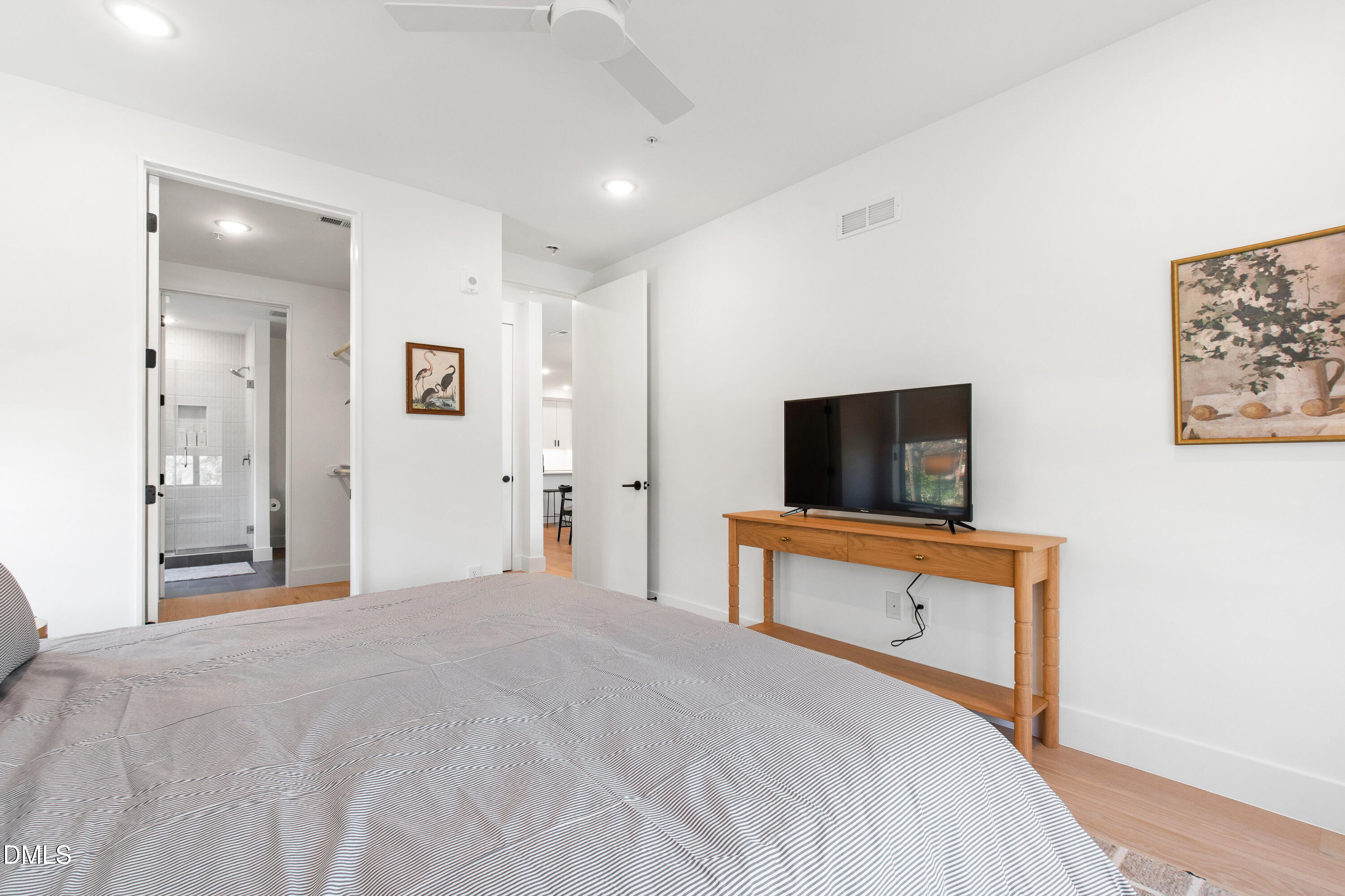 29 Enterprise Street # 211