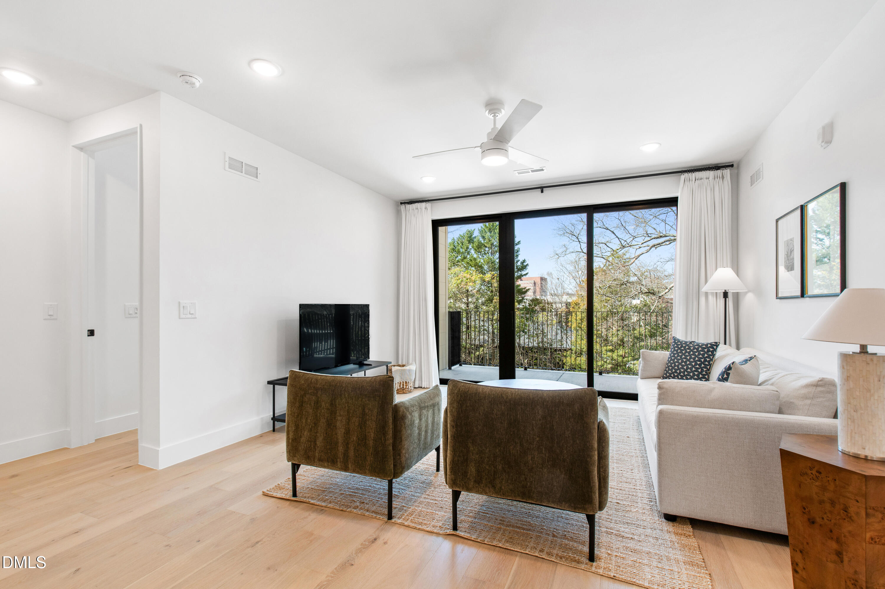 29 Enterprise Street # 211
