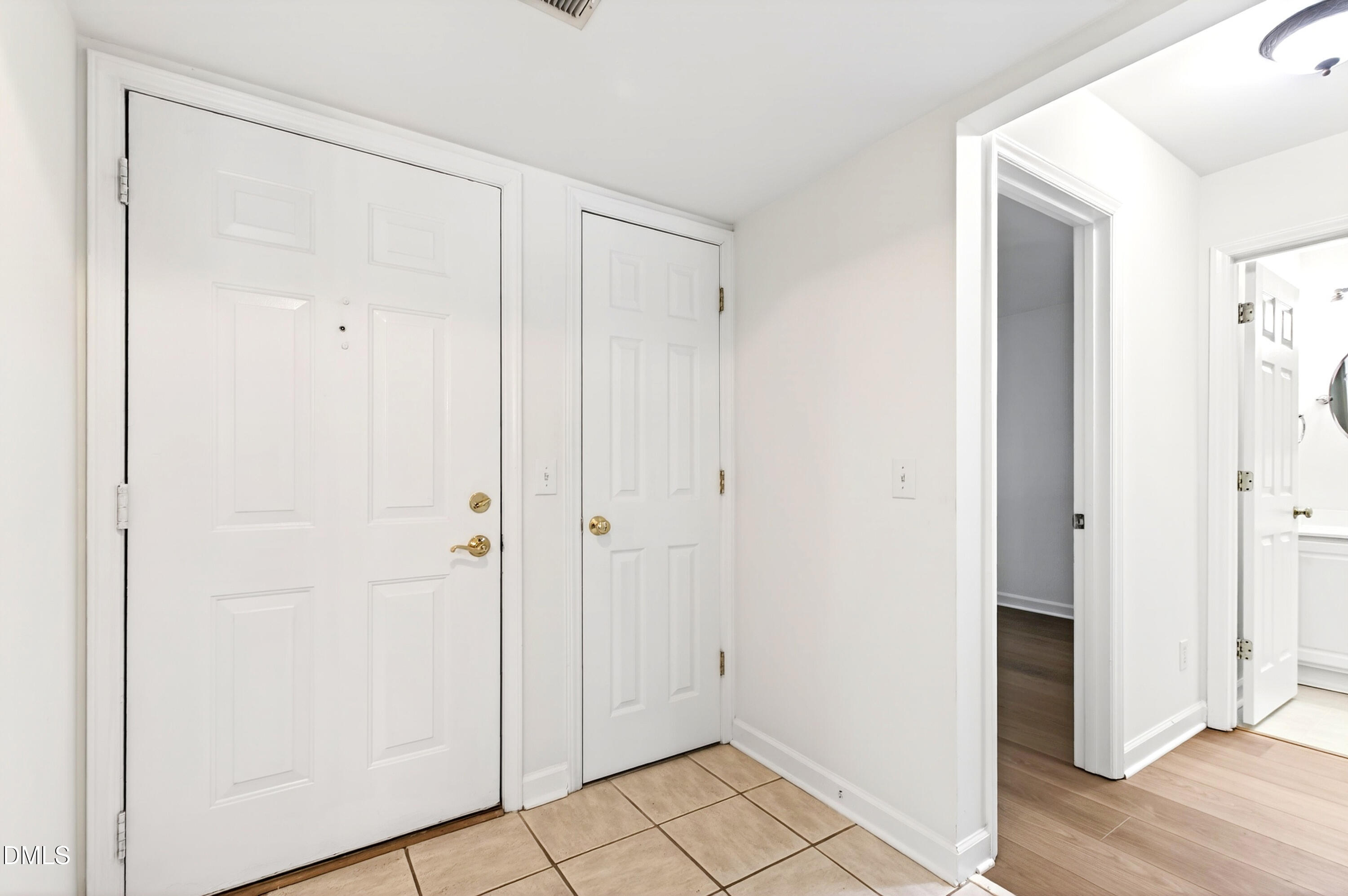 1010 Nicholwood Drive # 103