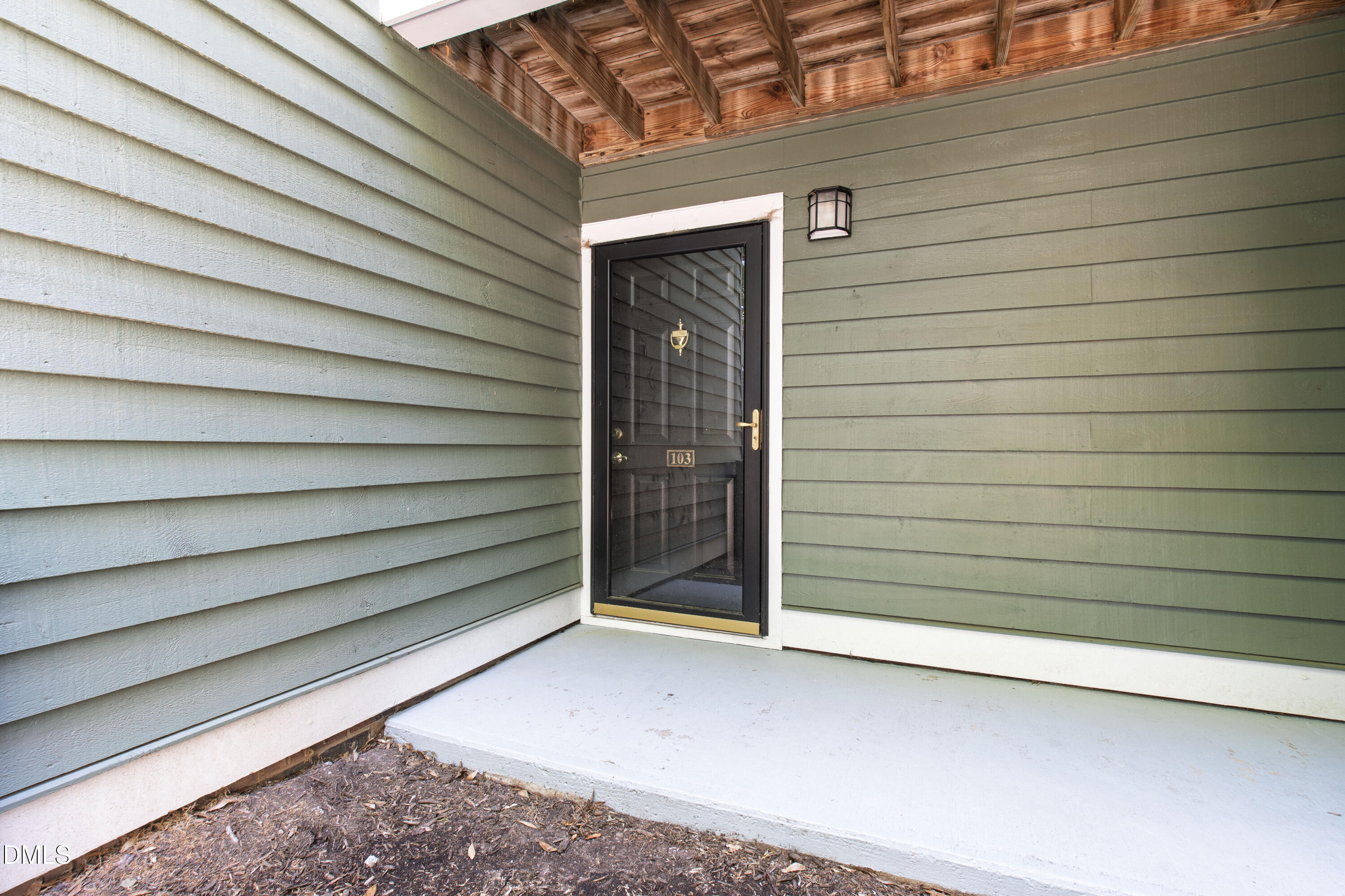 1010 Nicholwood Drive # 103