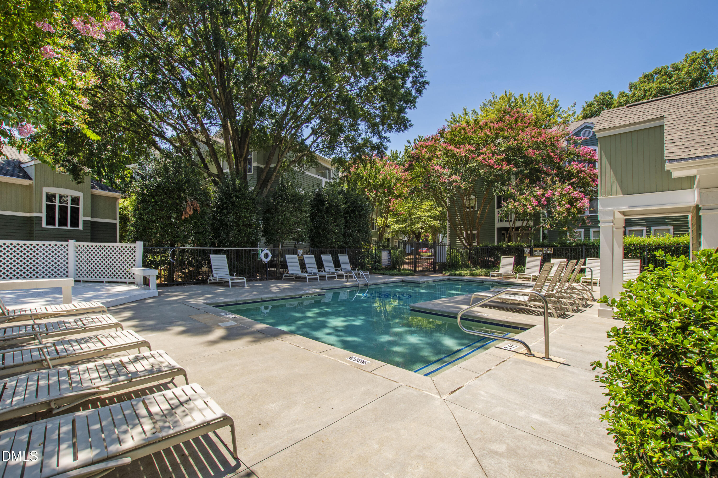 1010 Nicholwood Drive # 103