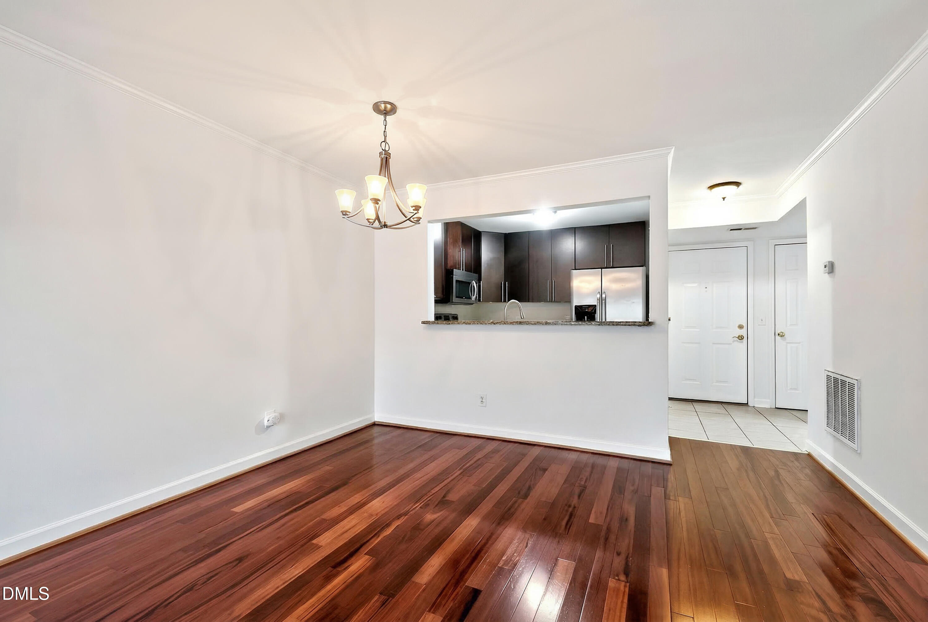 1010 Nicholwood Drive # 103