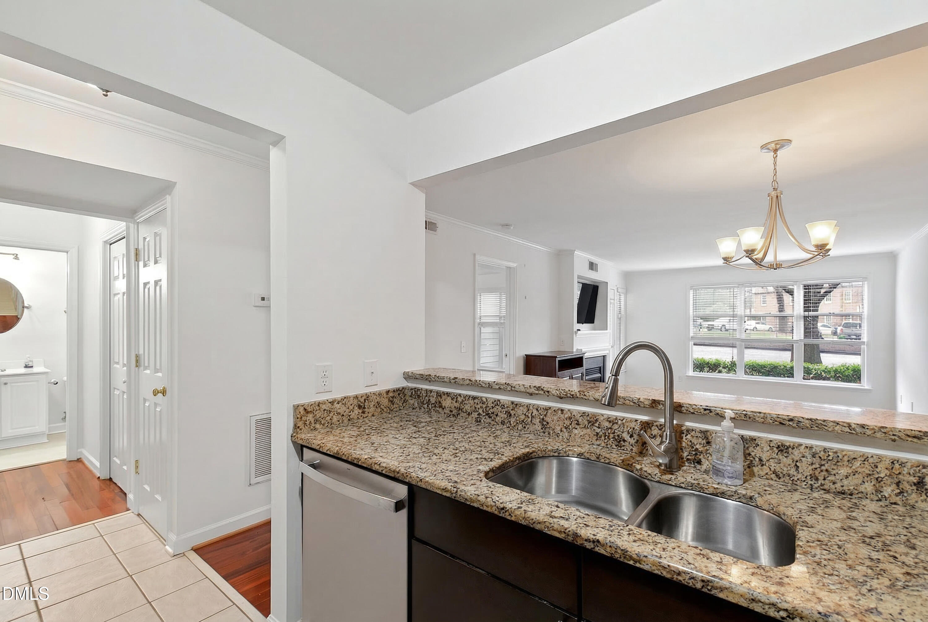 1010 Nicholwood Drive # 103