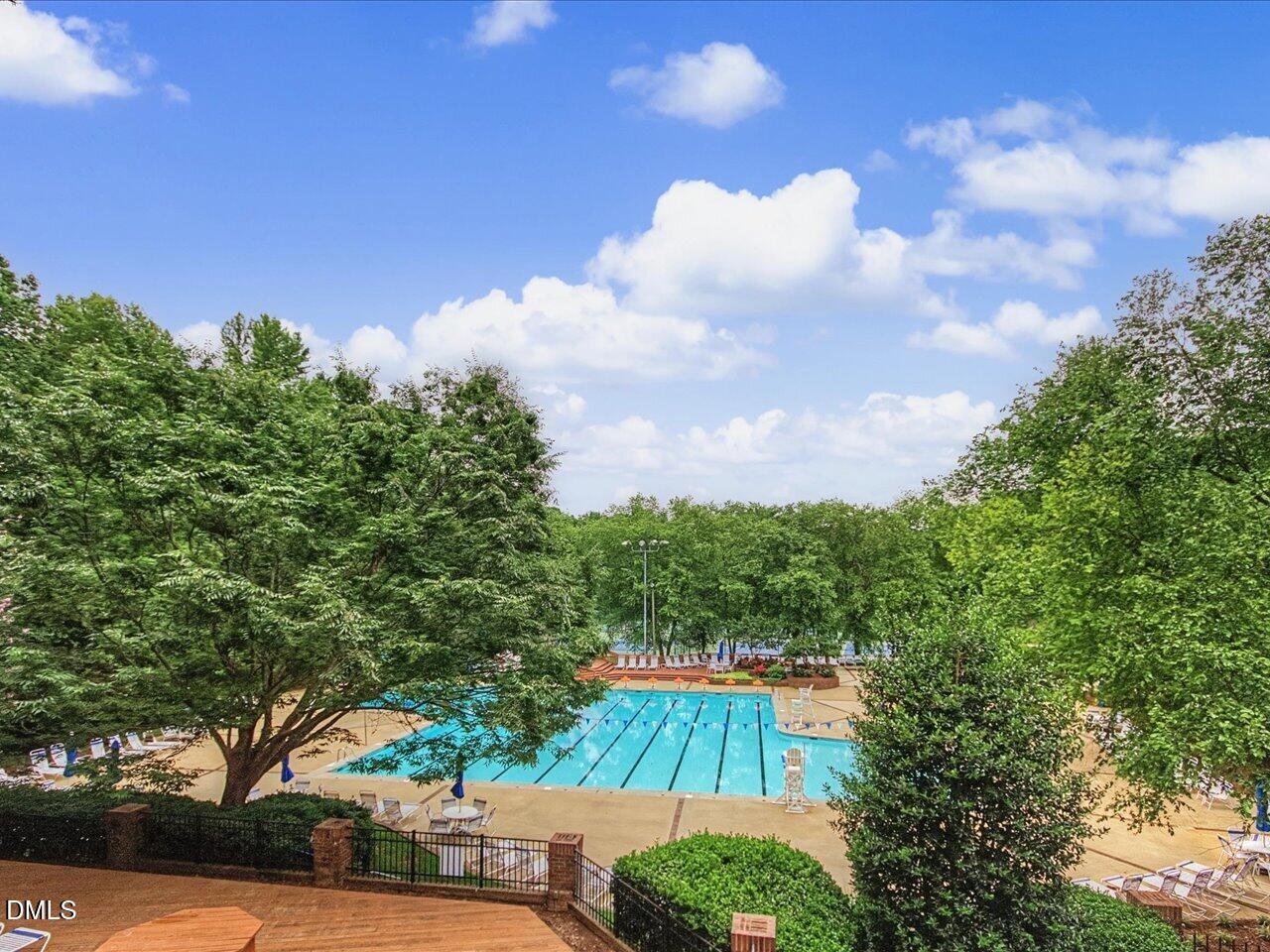 107 Glenrose Lane