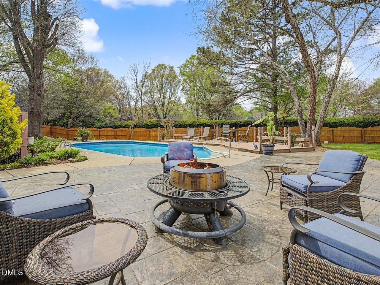 107 Glenrose Lane