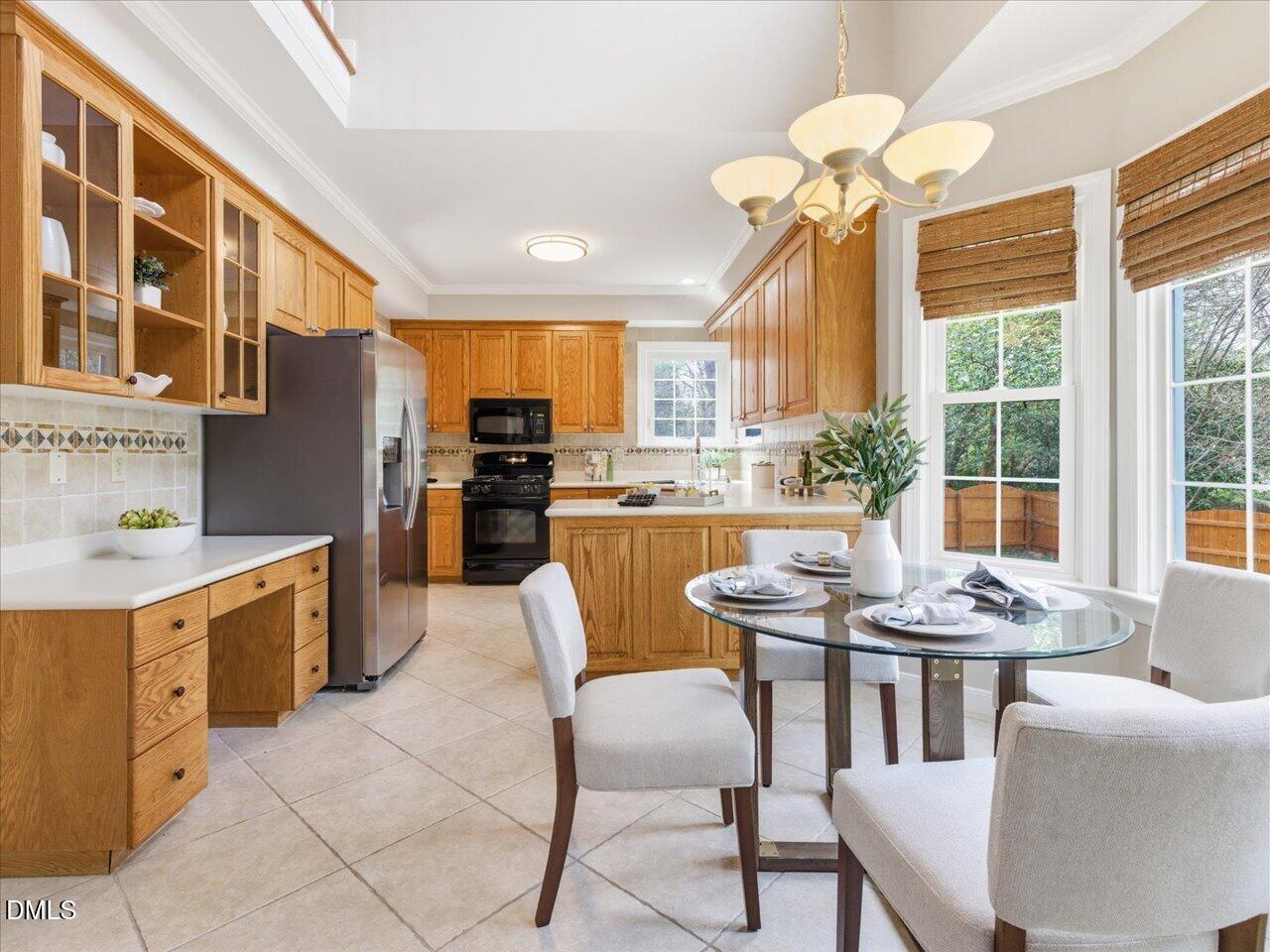 107 Glenrose Lane