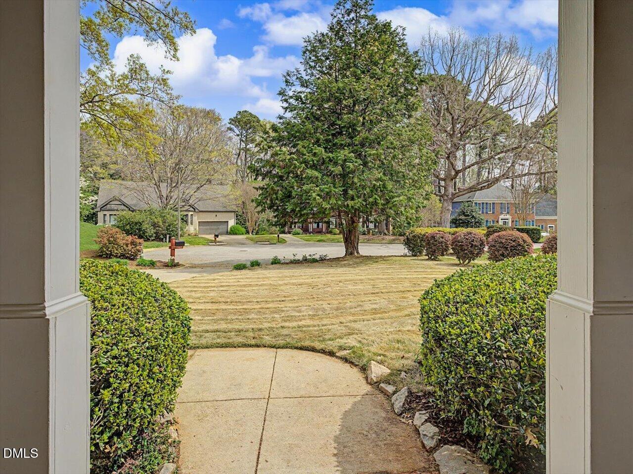 107 Glenrose Lane