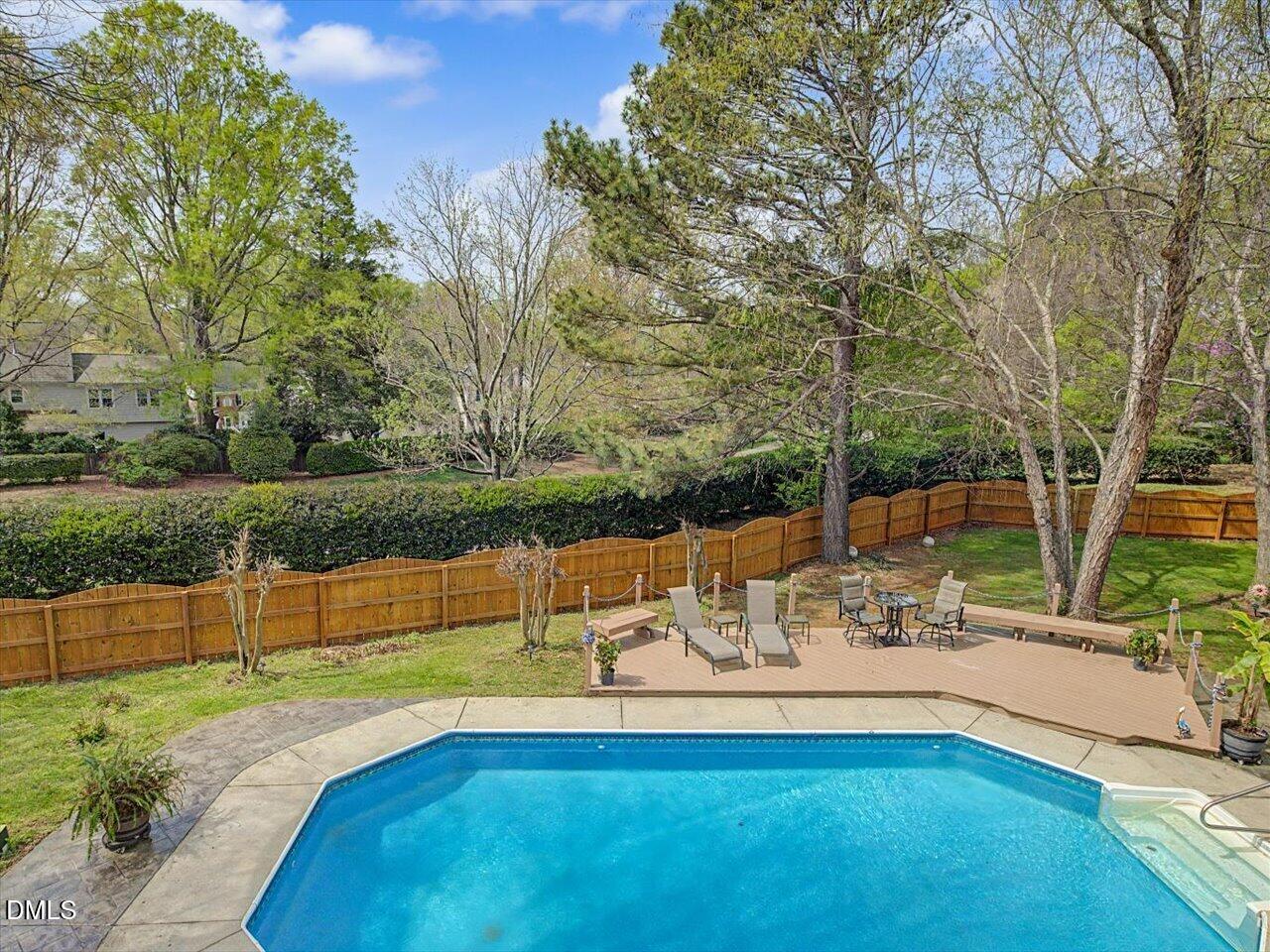 107 Glenrose Lane