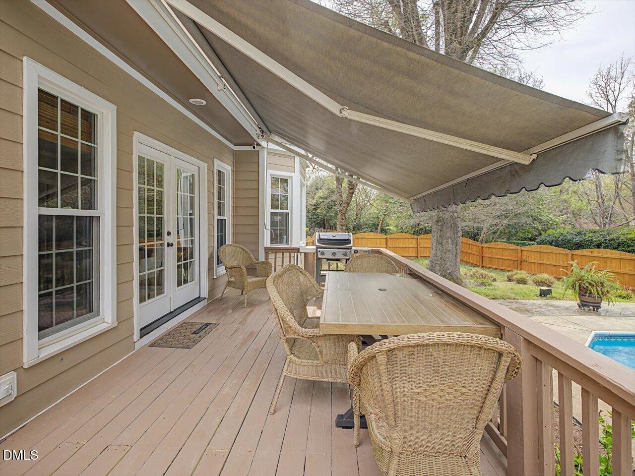 107 Glenrose Lane