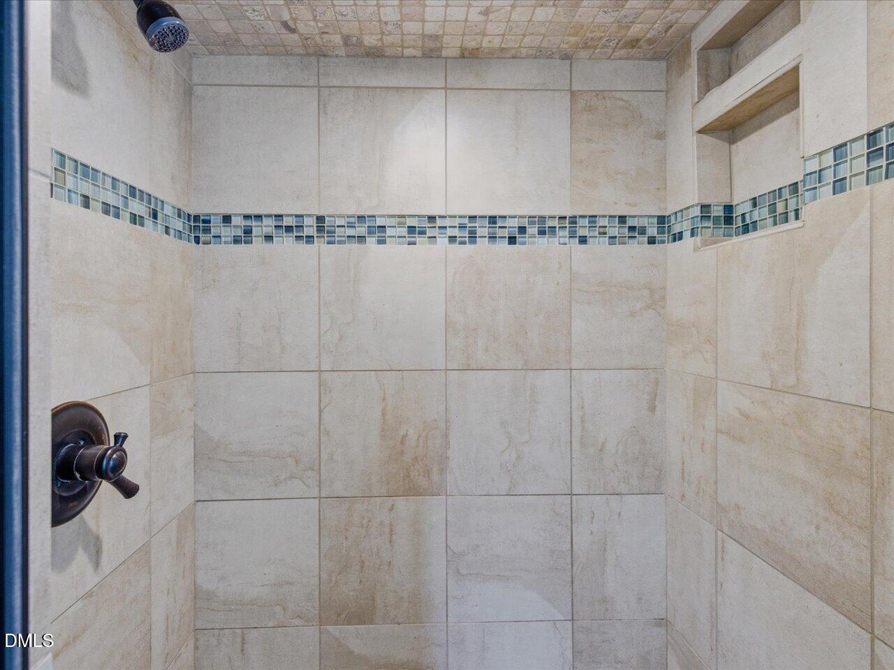 107 Glenrose Lane