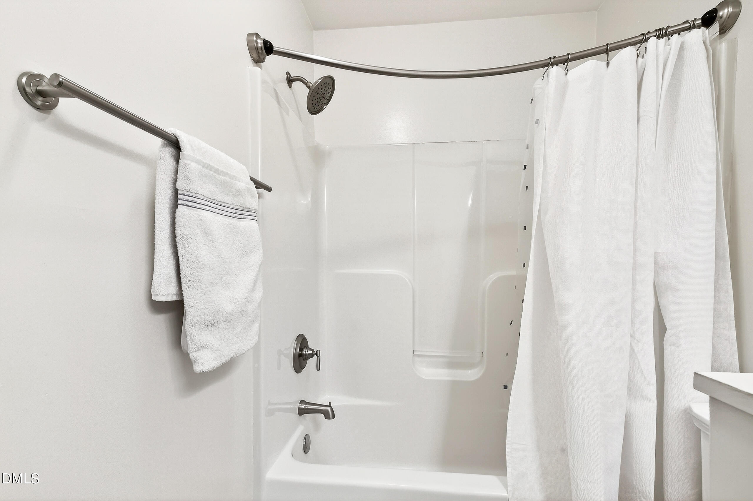 108 Wintersage Court