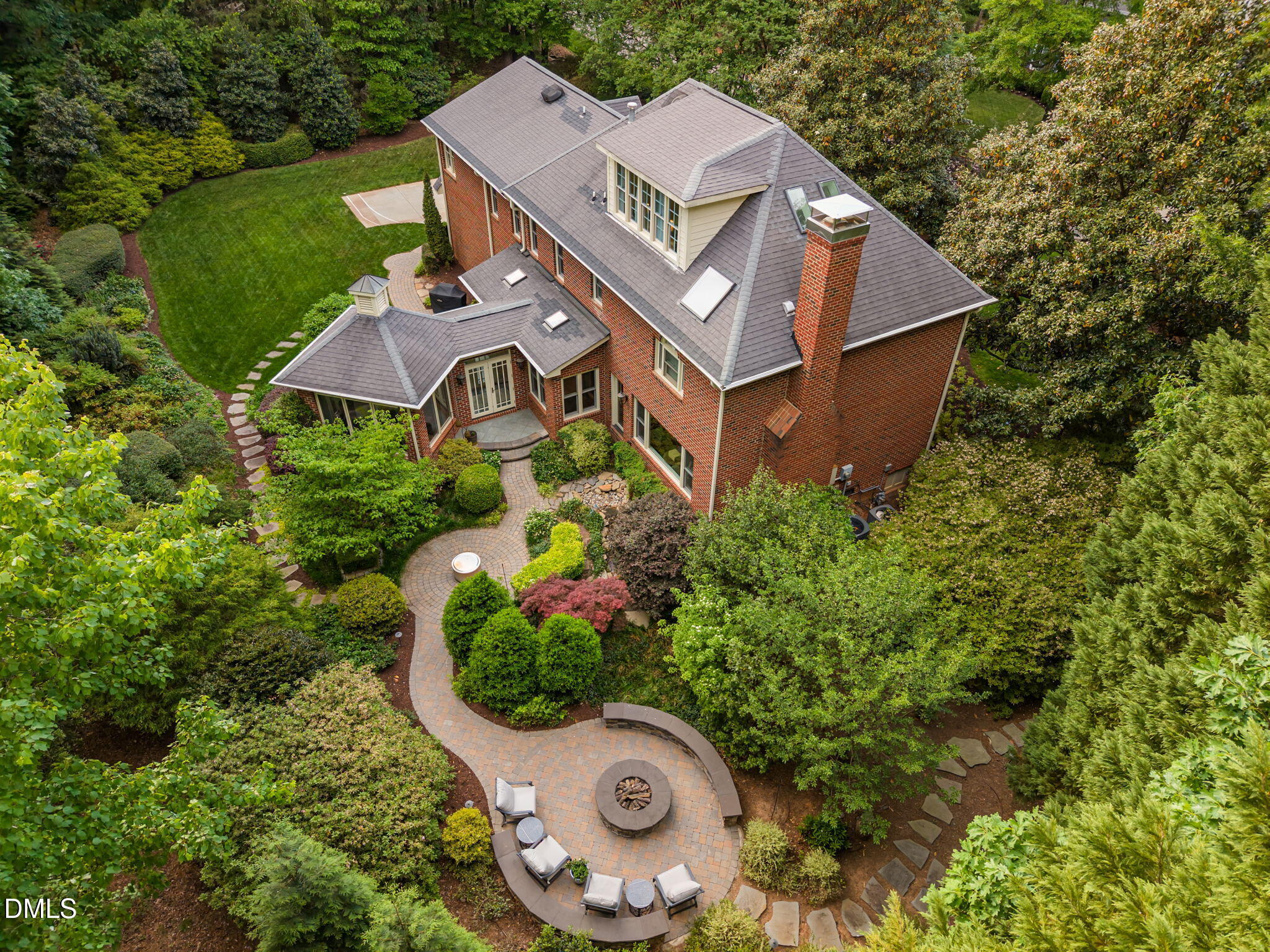 116 Grosvenor Drive