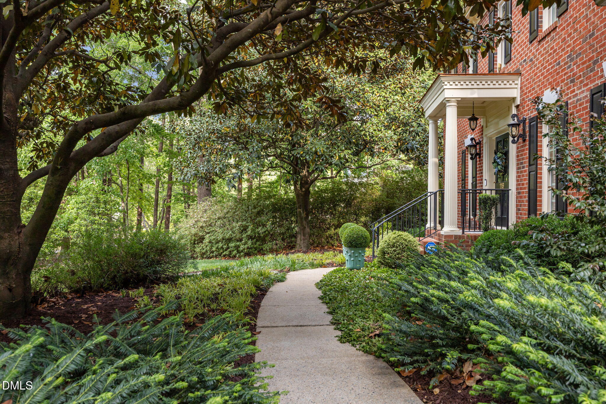 116 Grosvenor Drive