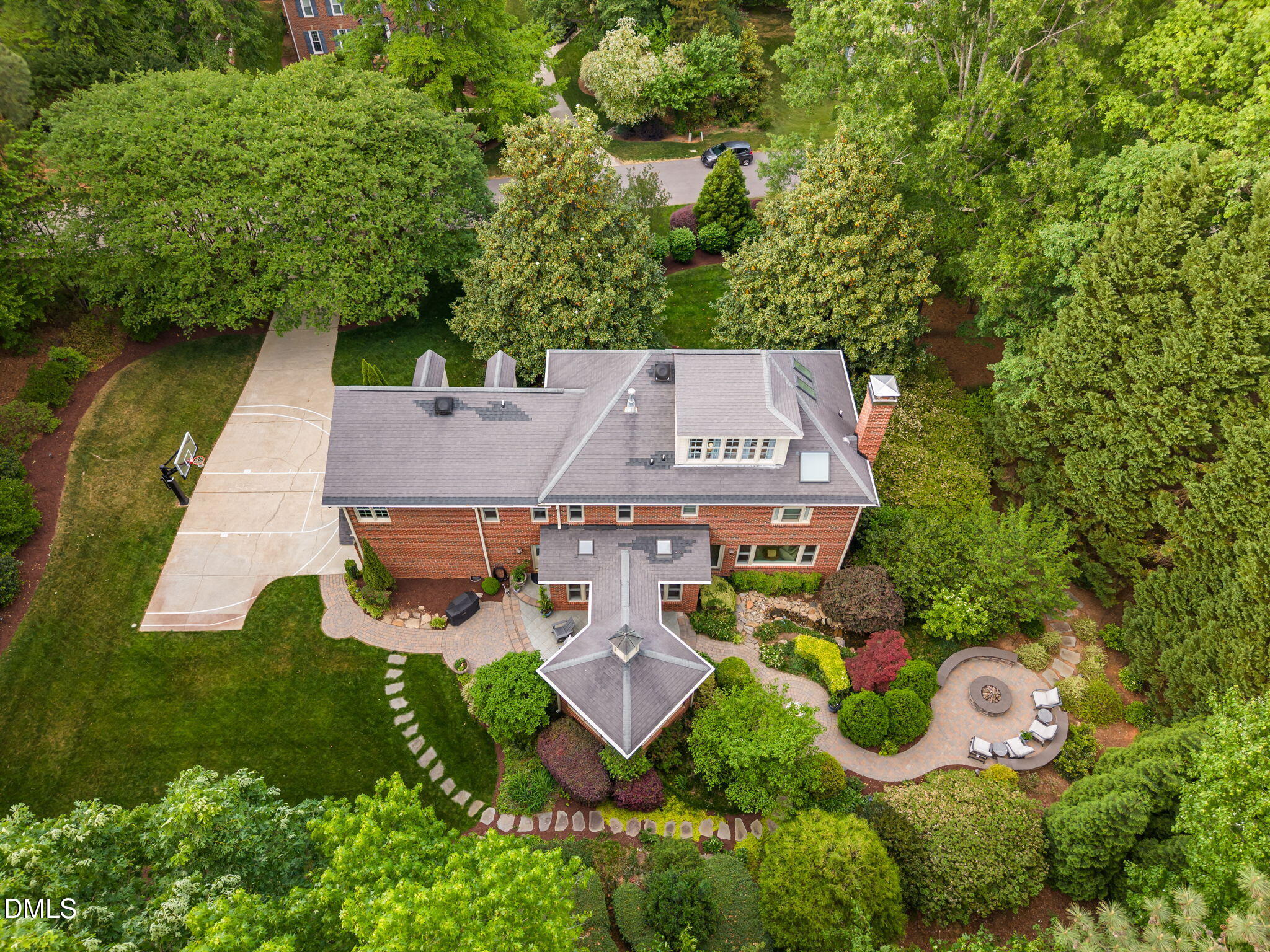116 Grosvenor Drive