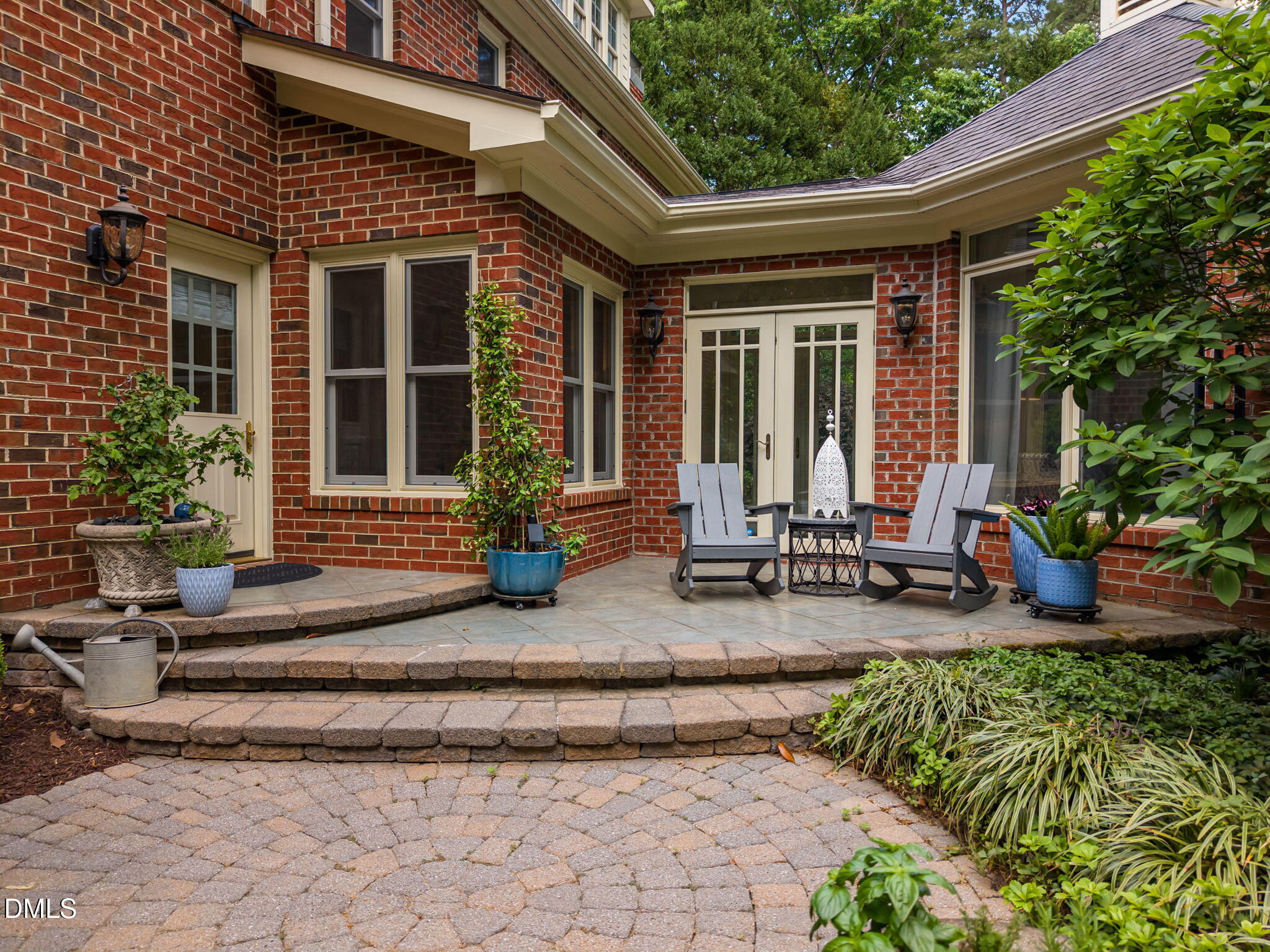 116 Grosvenor Drive