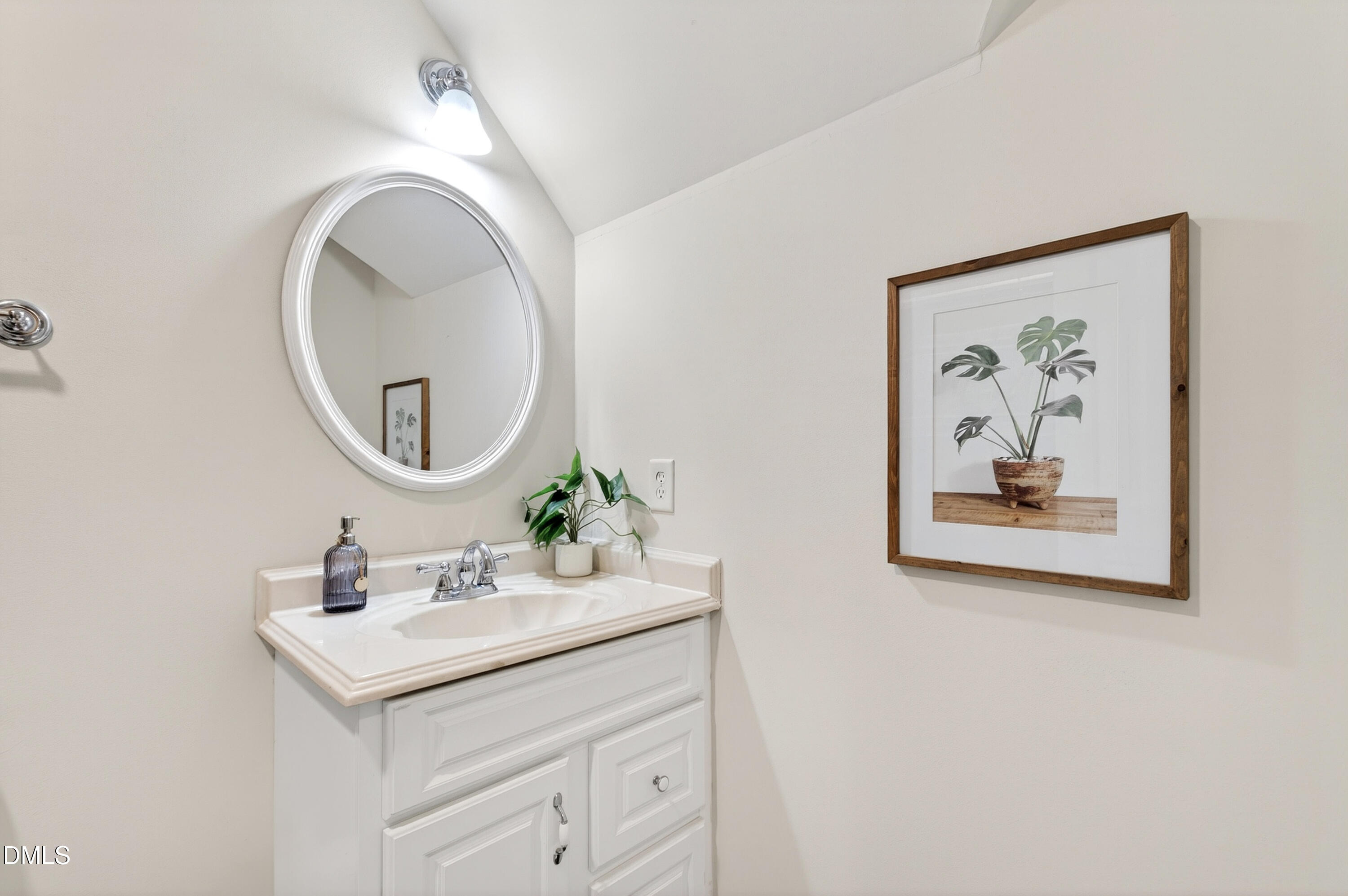 182 Chatham Mill Road