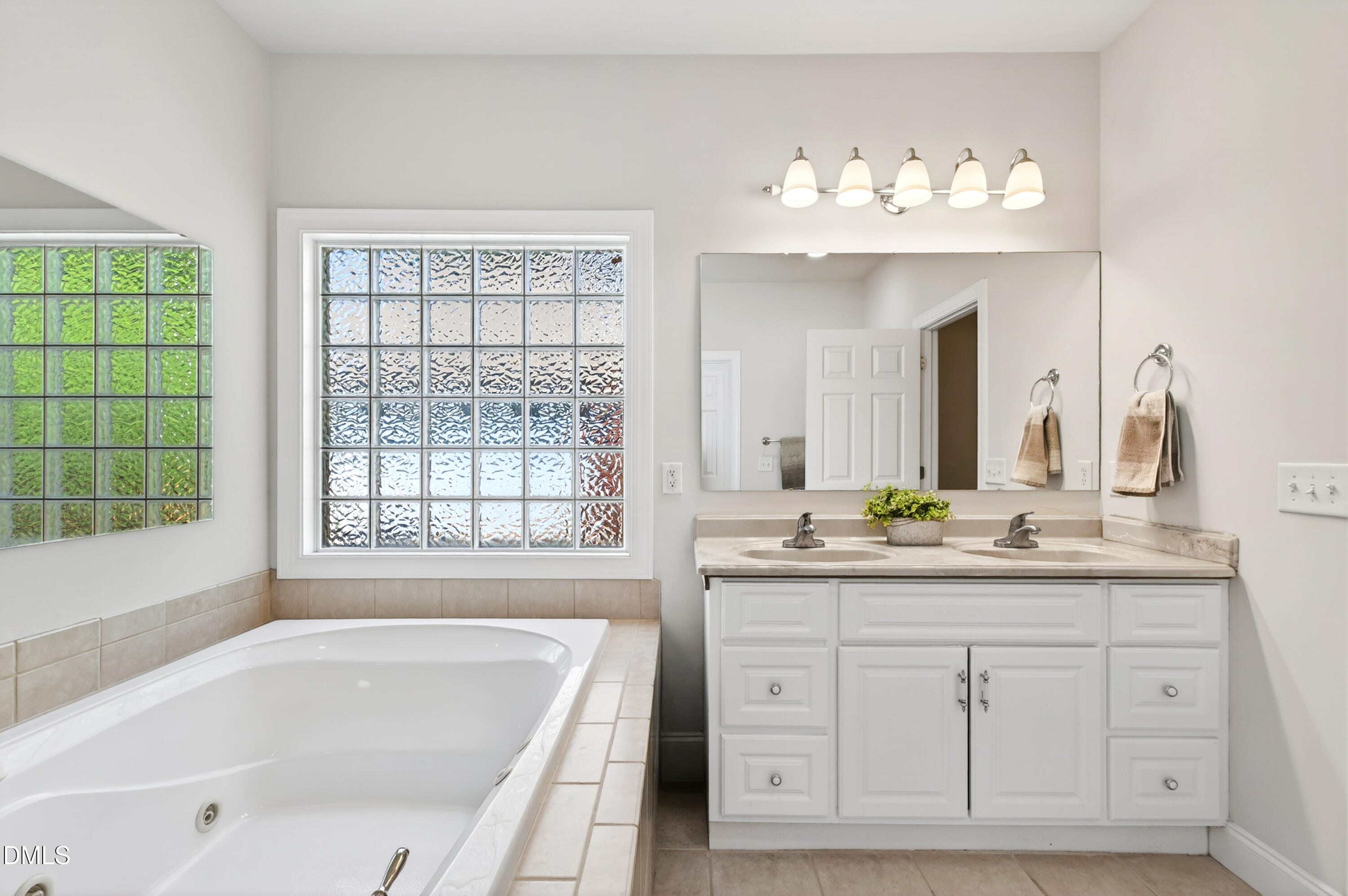 182 Chatham Mill Road