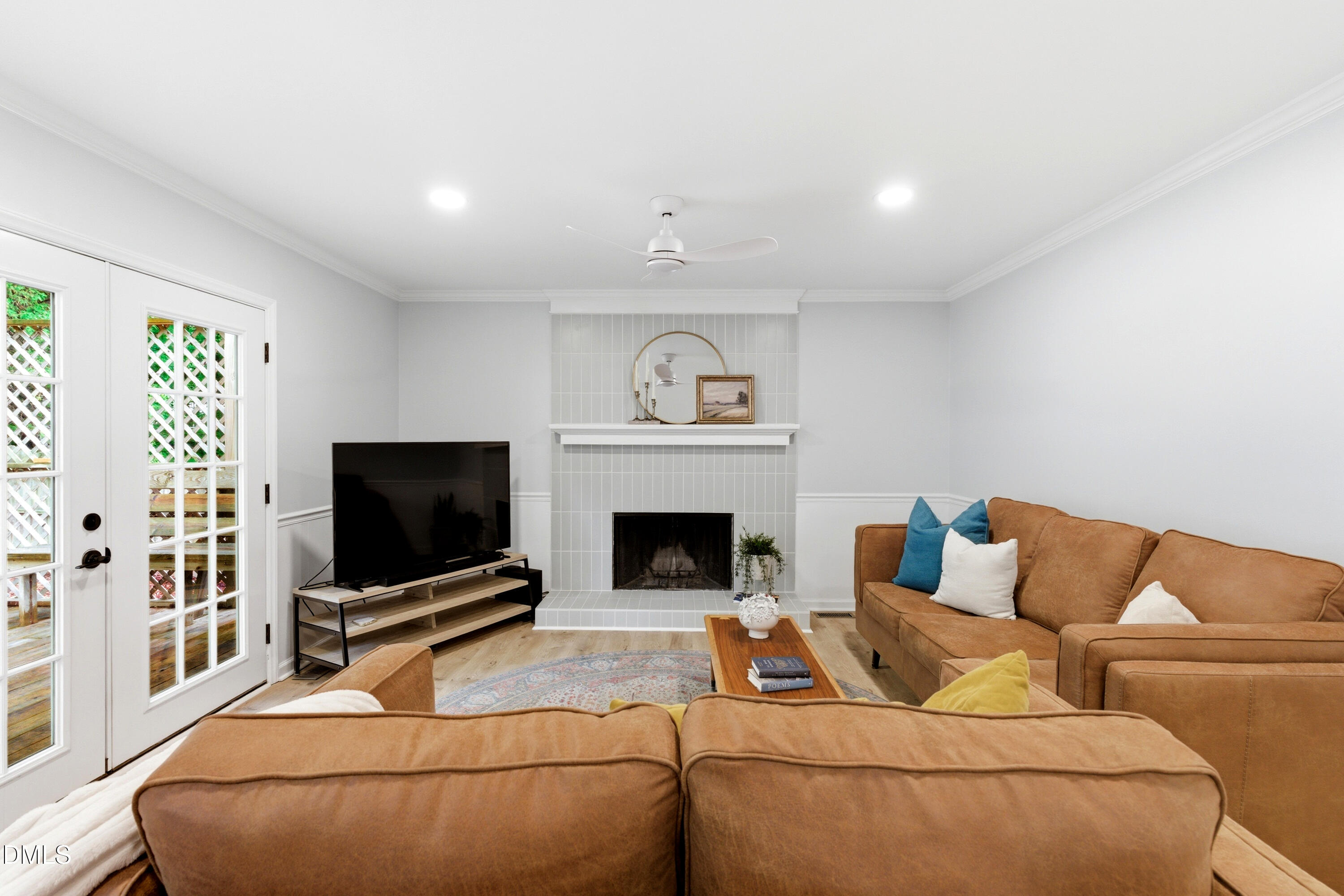 1634 Glengarry Drive