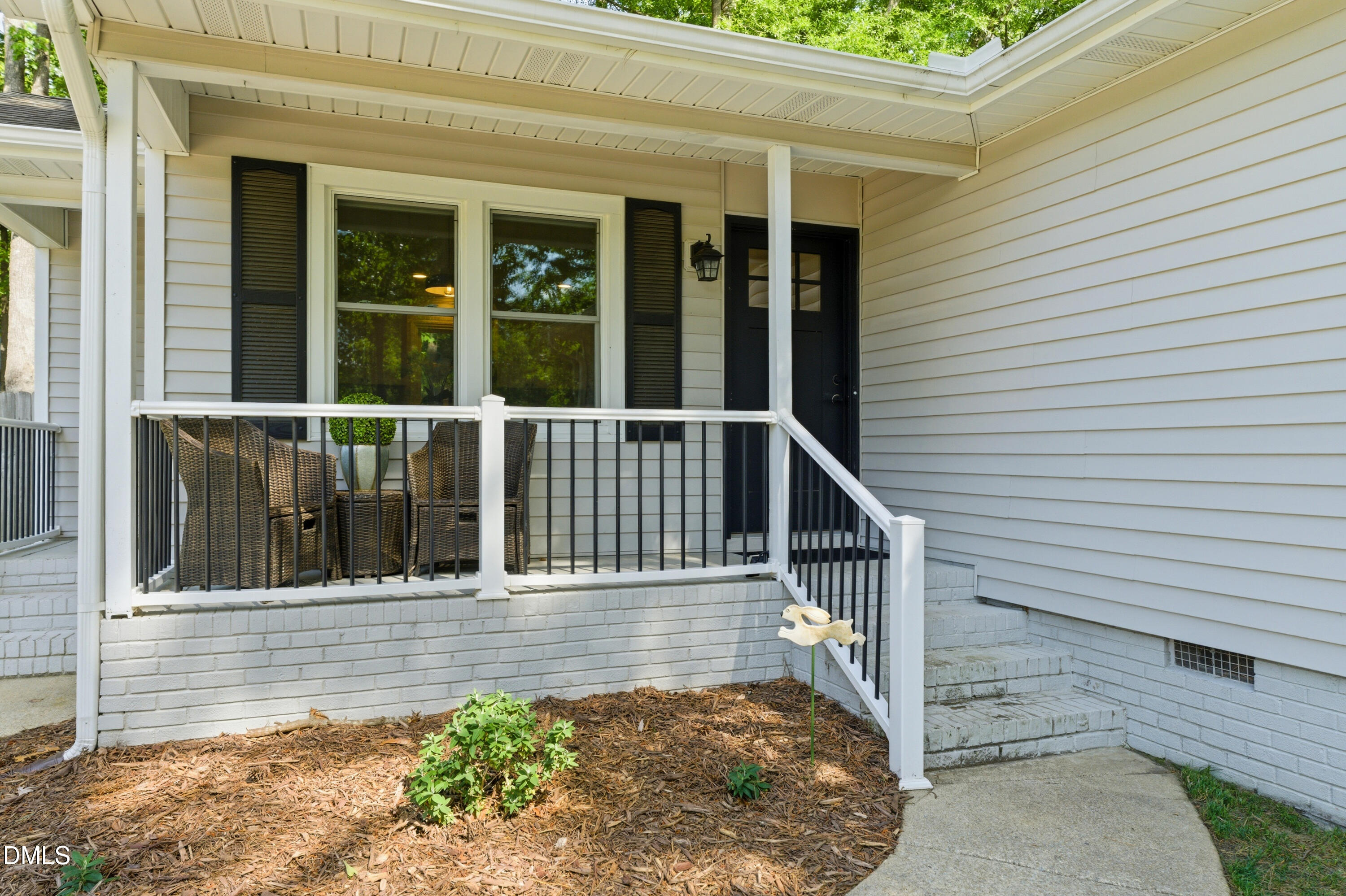1634 Glengarry Drive