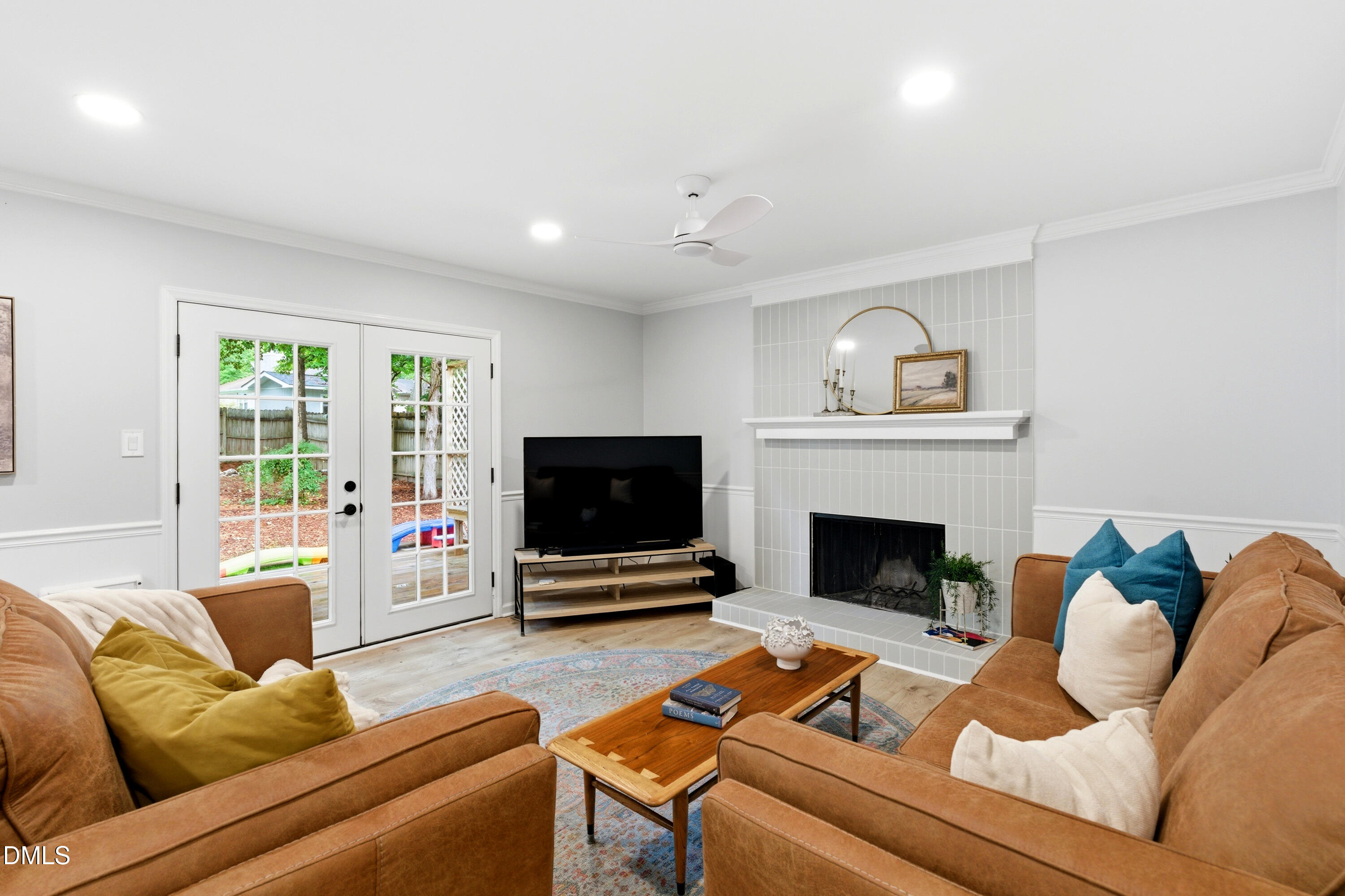 1634 Glengarry Drive