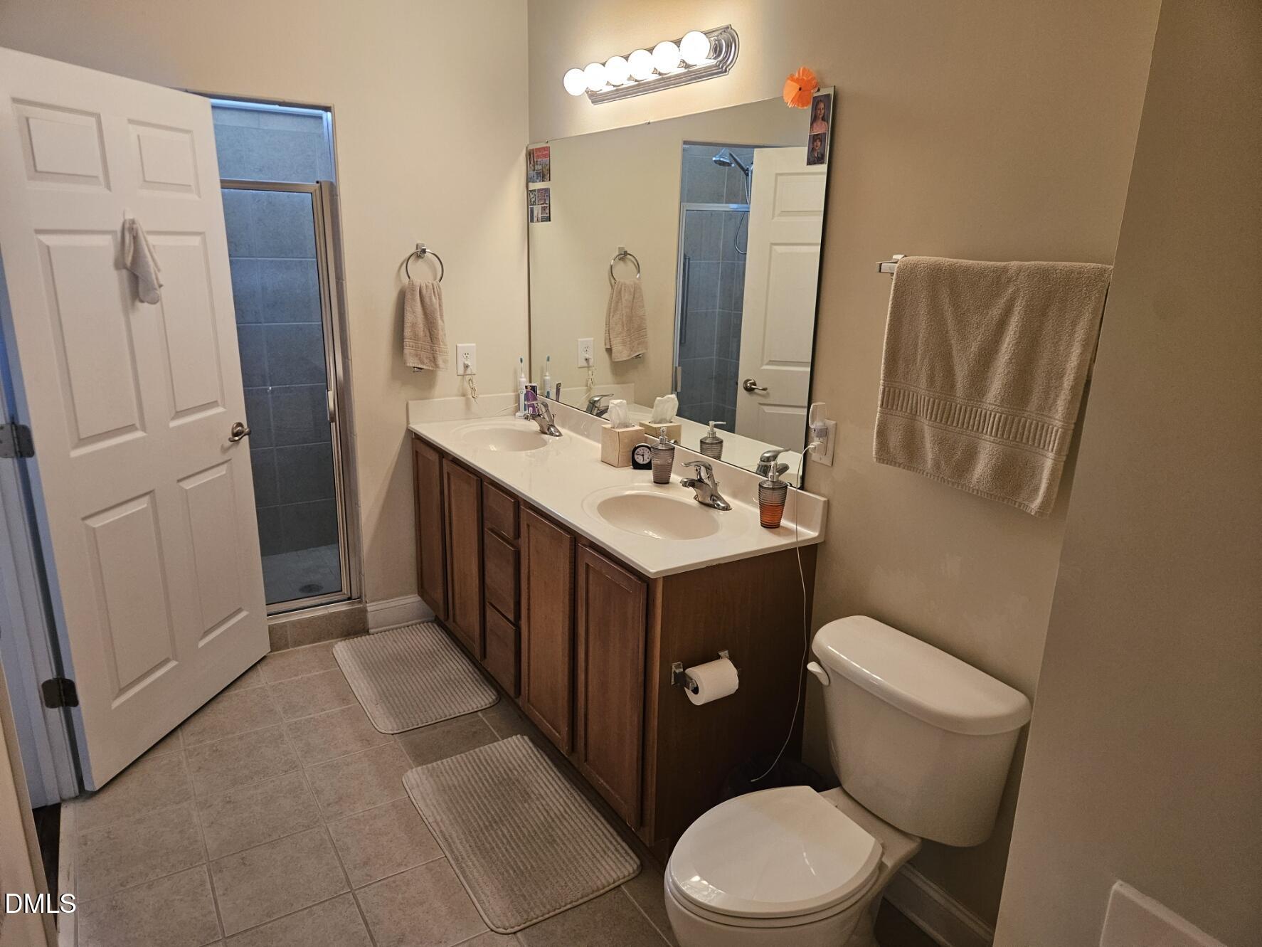 3806 Heritage Spring Circle
