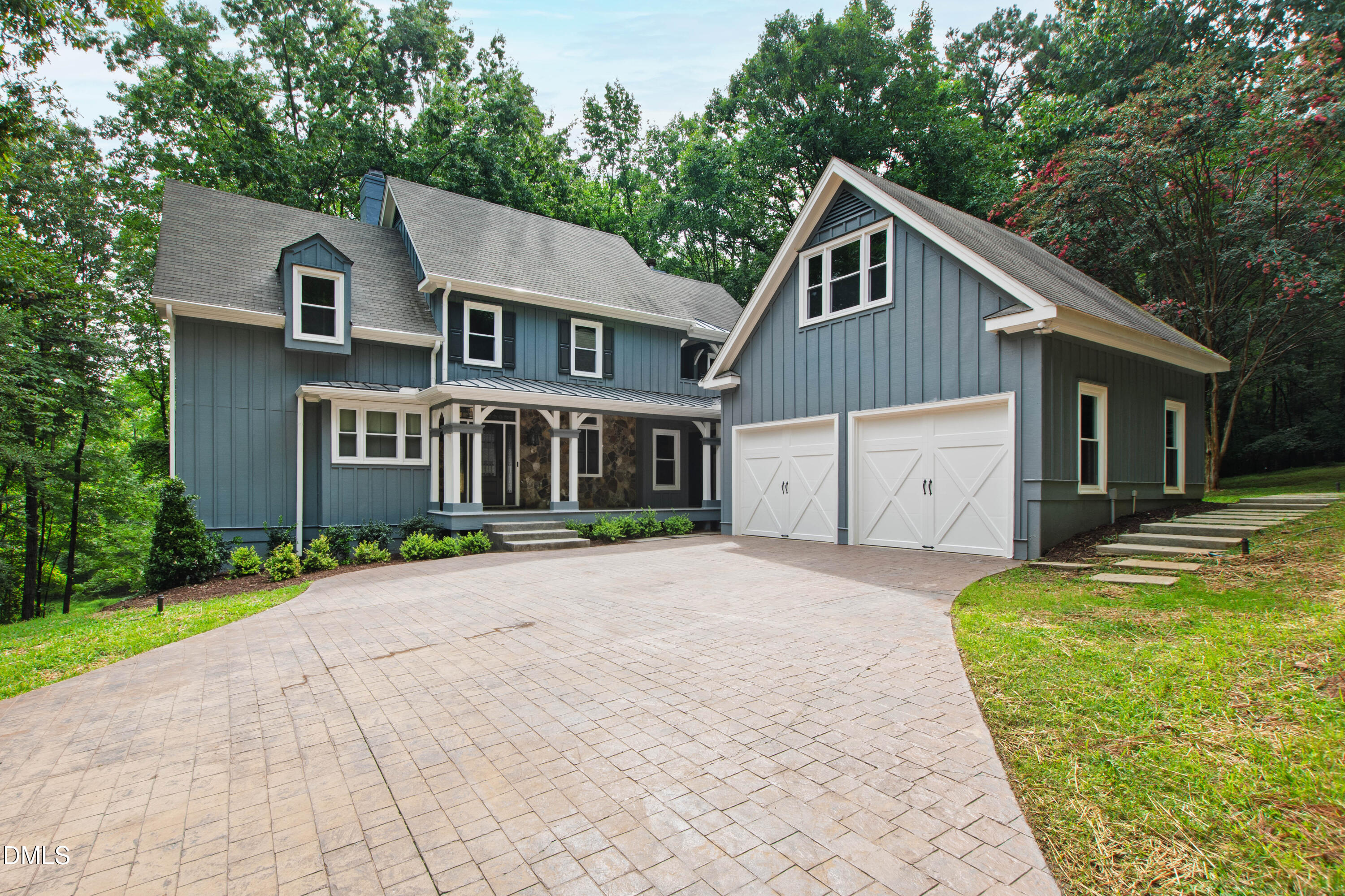 7036 Sirius Lane