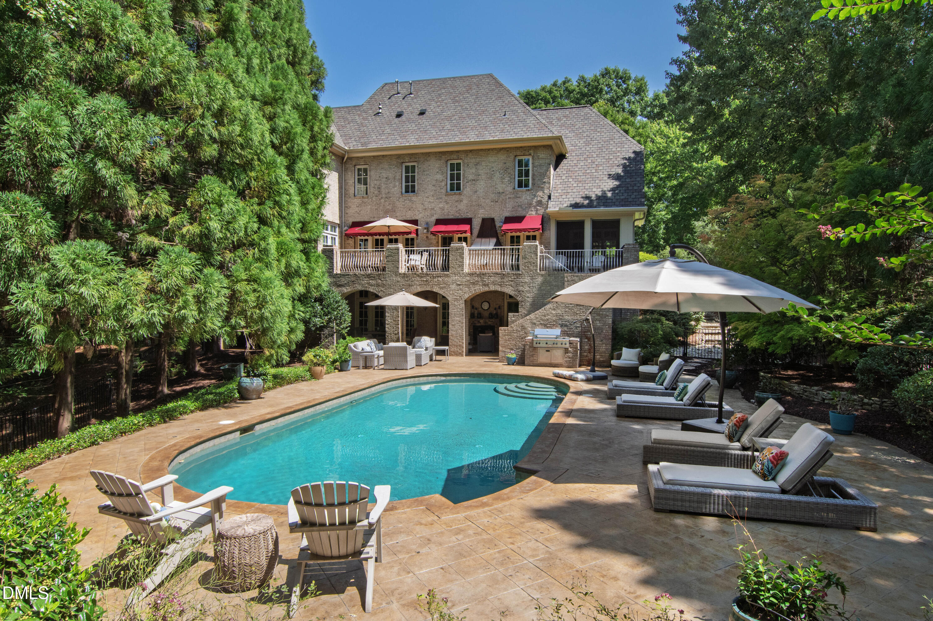 113 Richelieu Drive