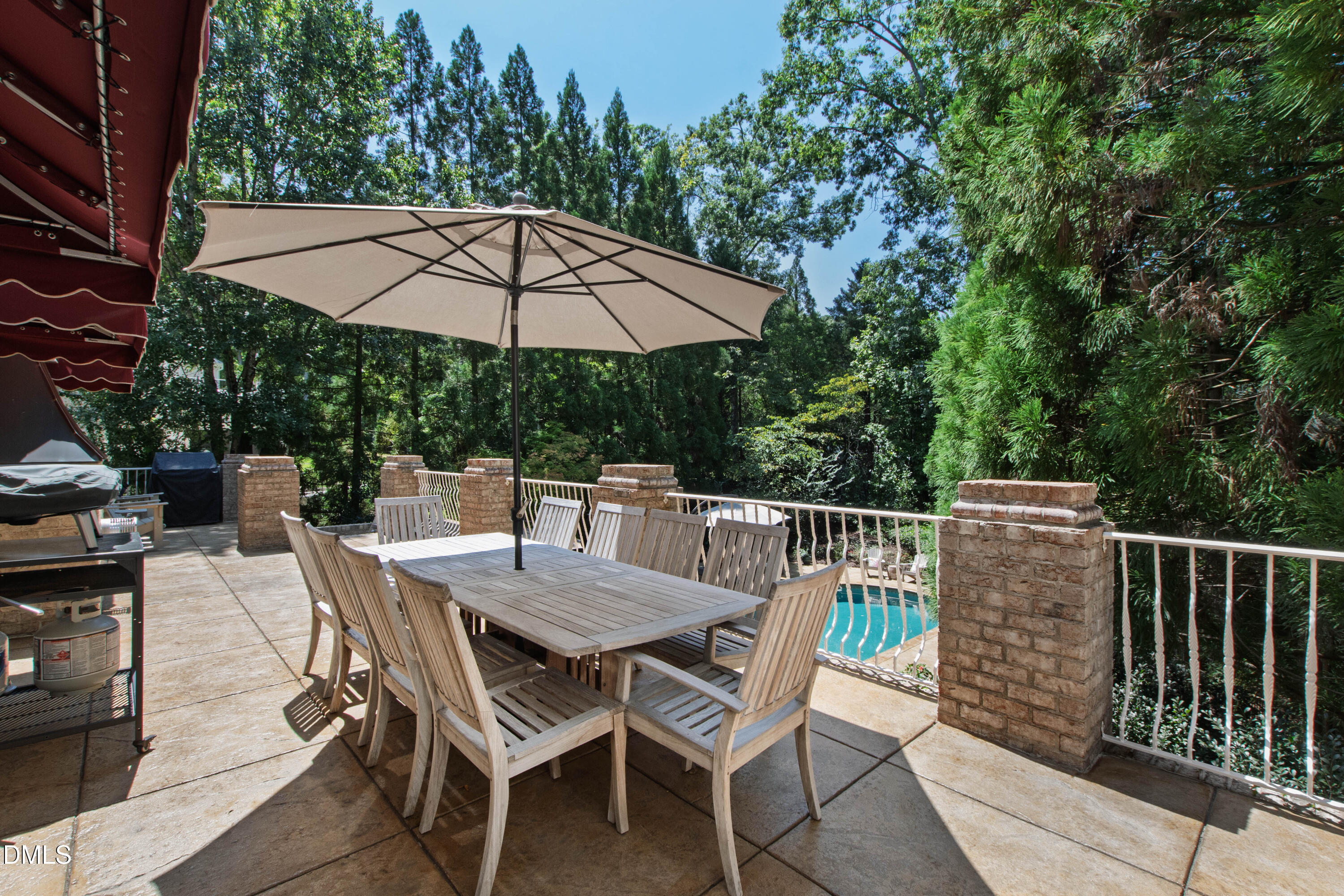 113 Richelieu Drive