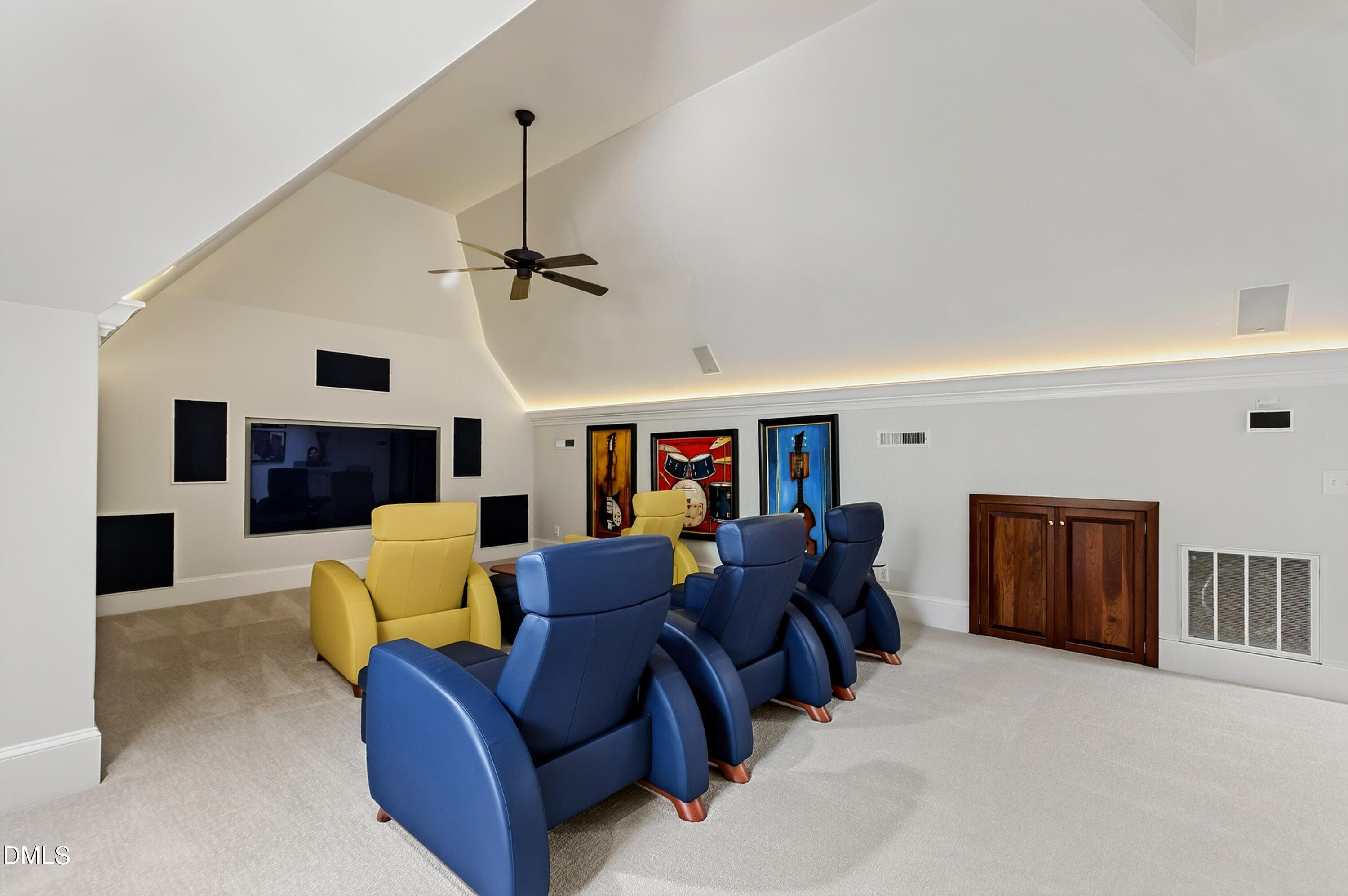 113 Richelieu Drive