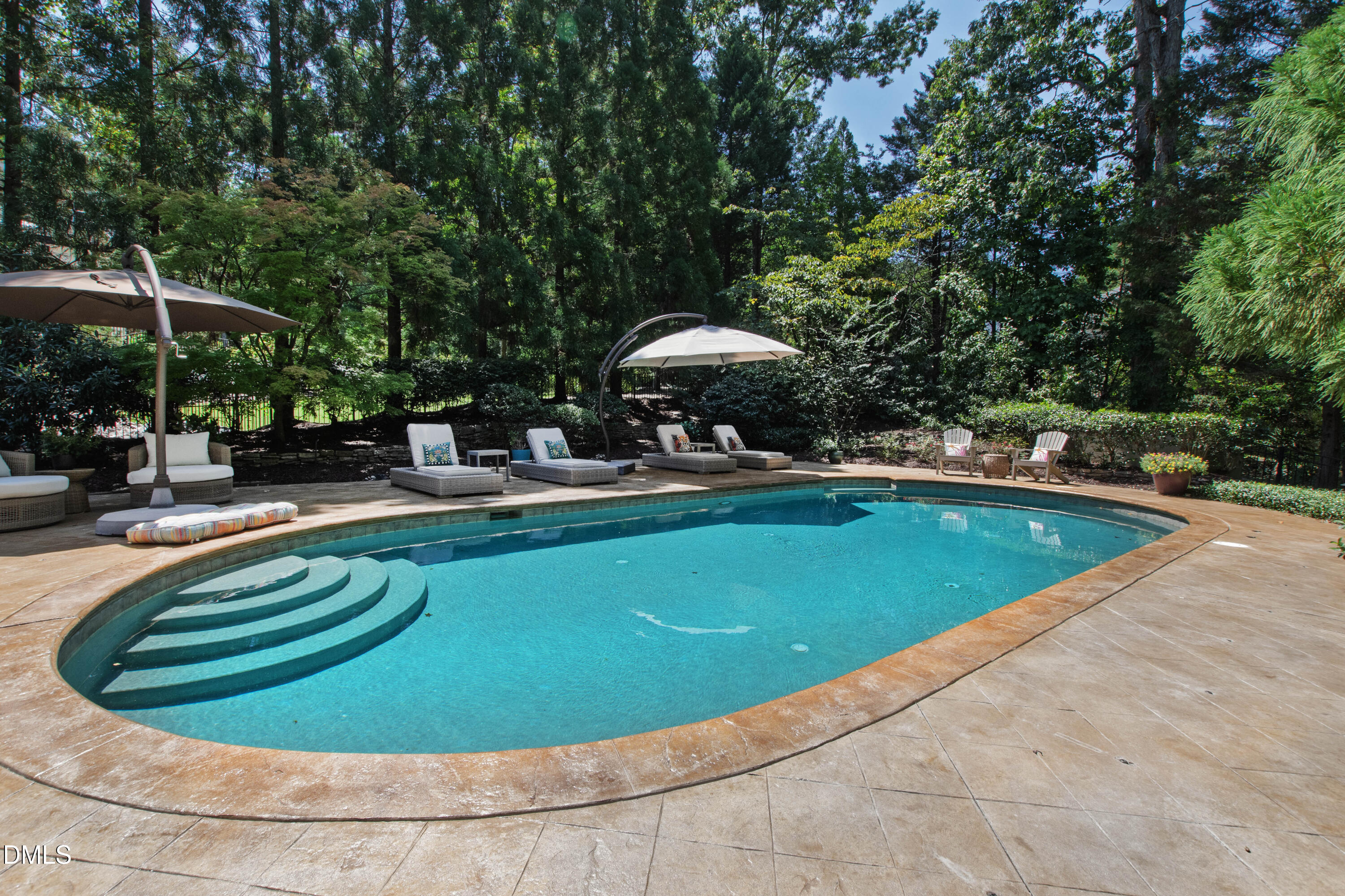 113 Richelieu Drive
