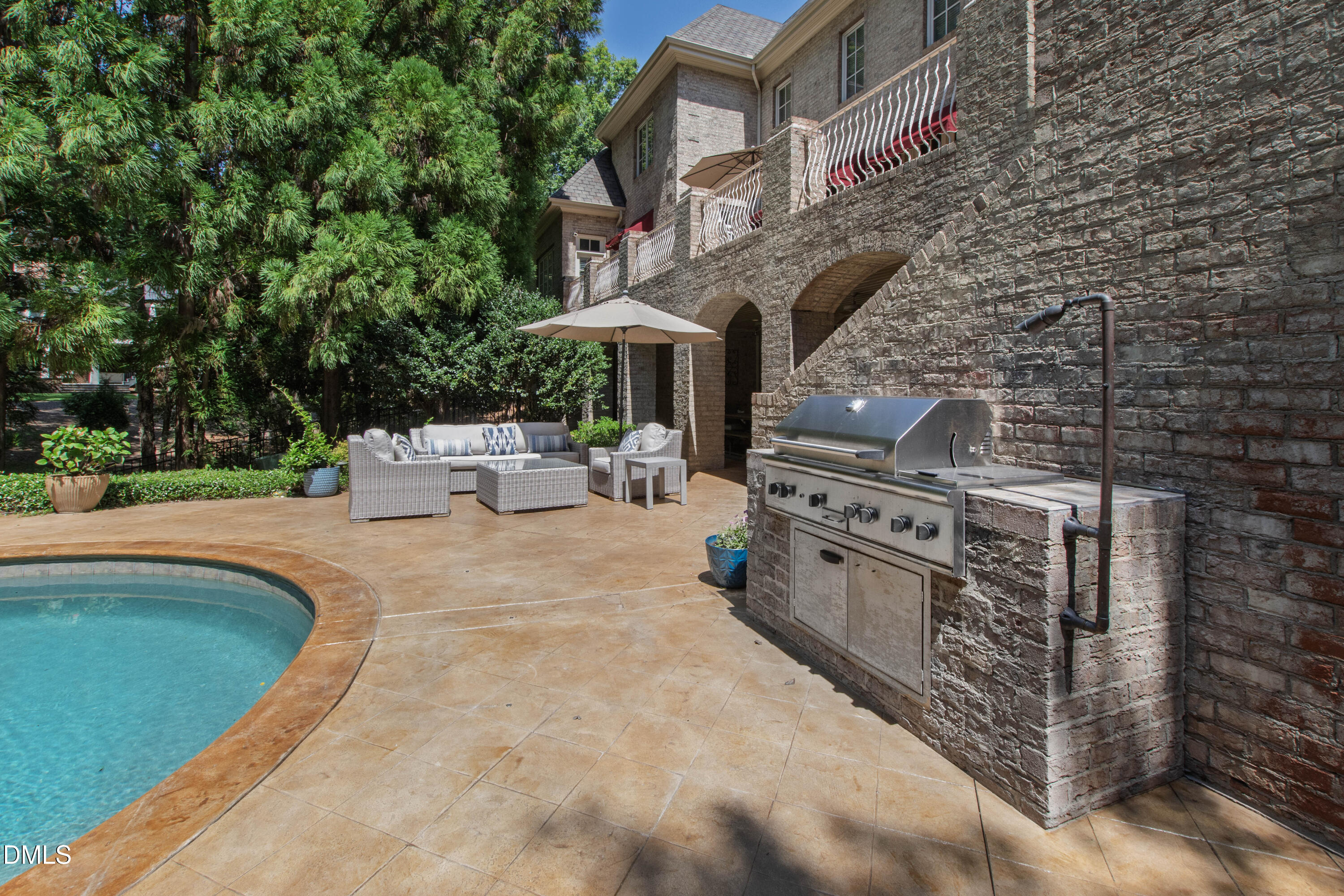 113 Richelieu Drive