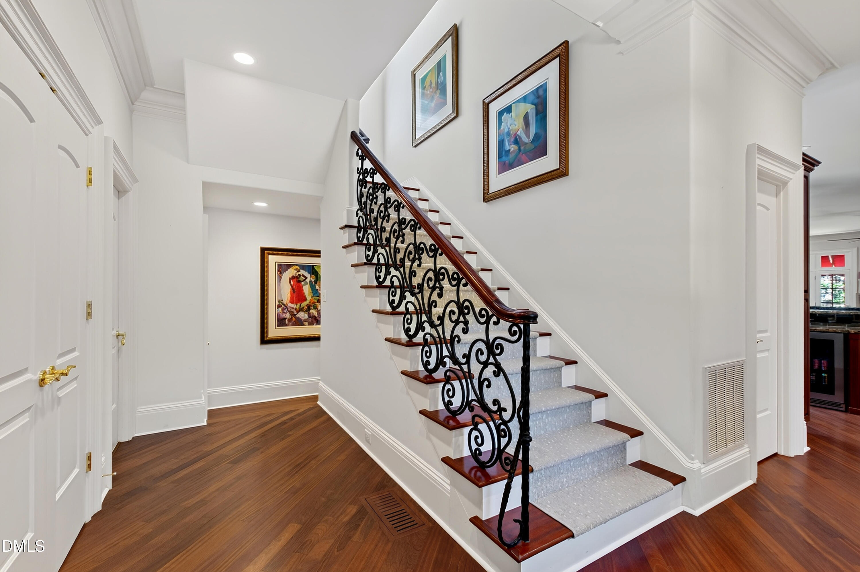 113 Richelieu Drive